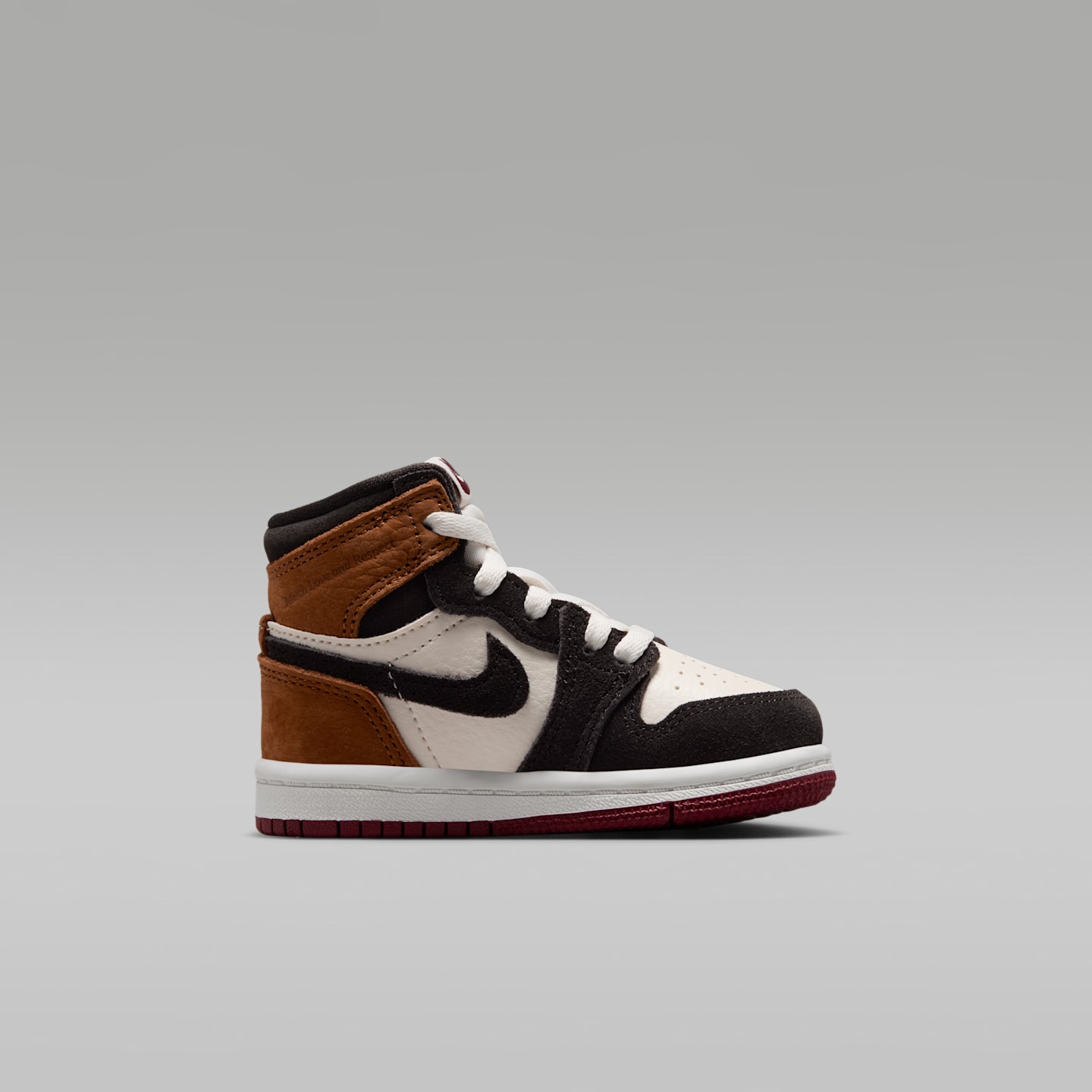 Детские кроссовки Jordan Air Jordan 1 High OG "Love Letter" Big Kids' Shoes — фото 3