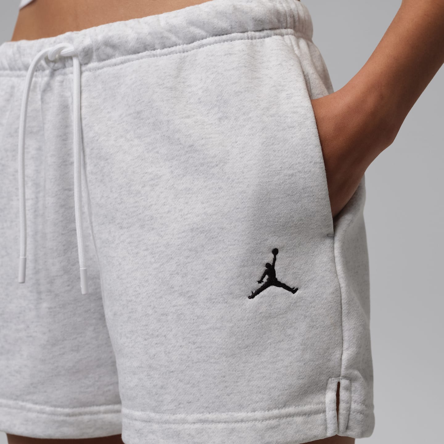 Женские шорты Jordan Brooklyn Fleece Women's Shorts — фото 4