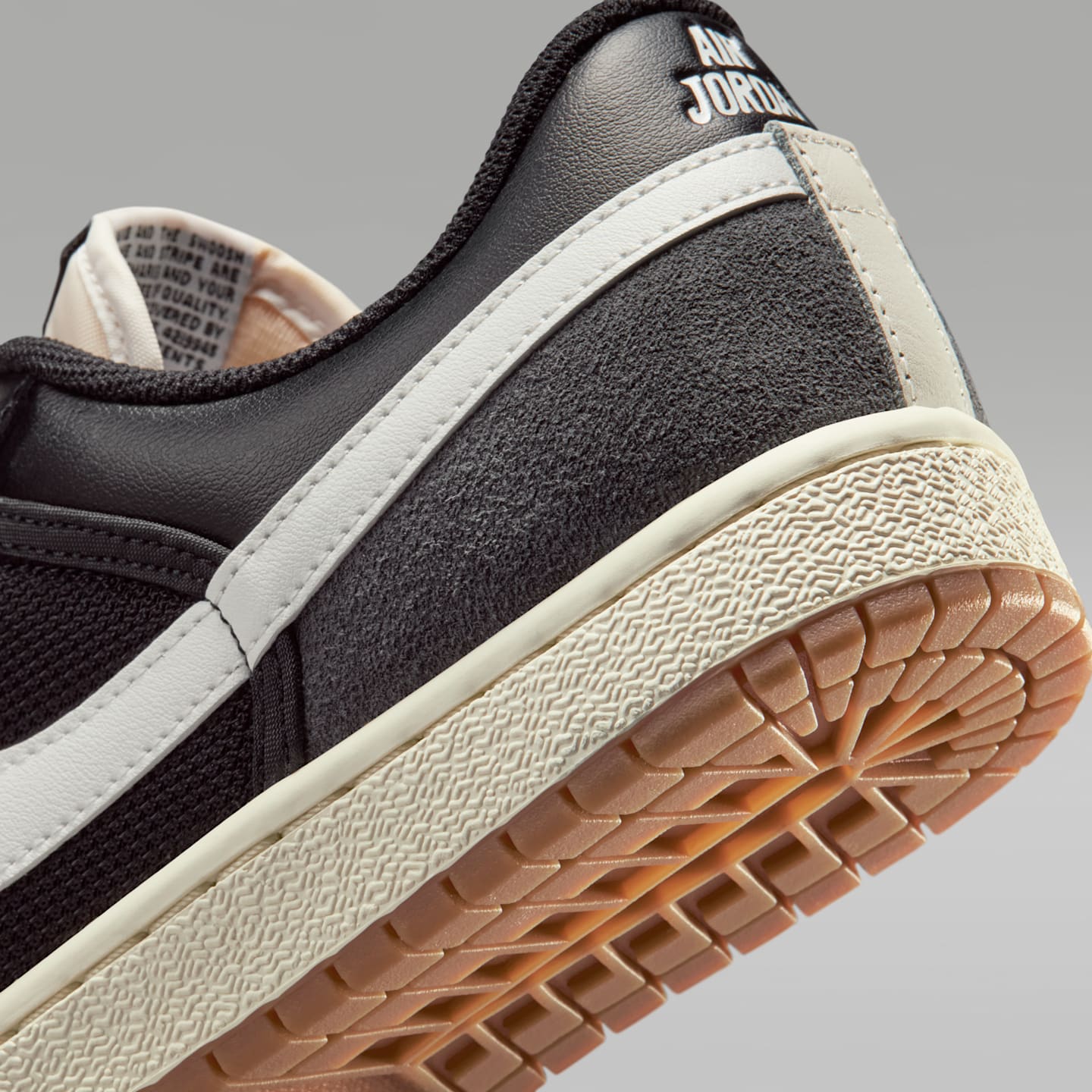 Женские кроссовки Jordan Air Jordan Skyline Low Women's Shoes — фото 8