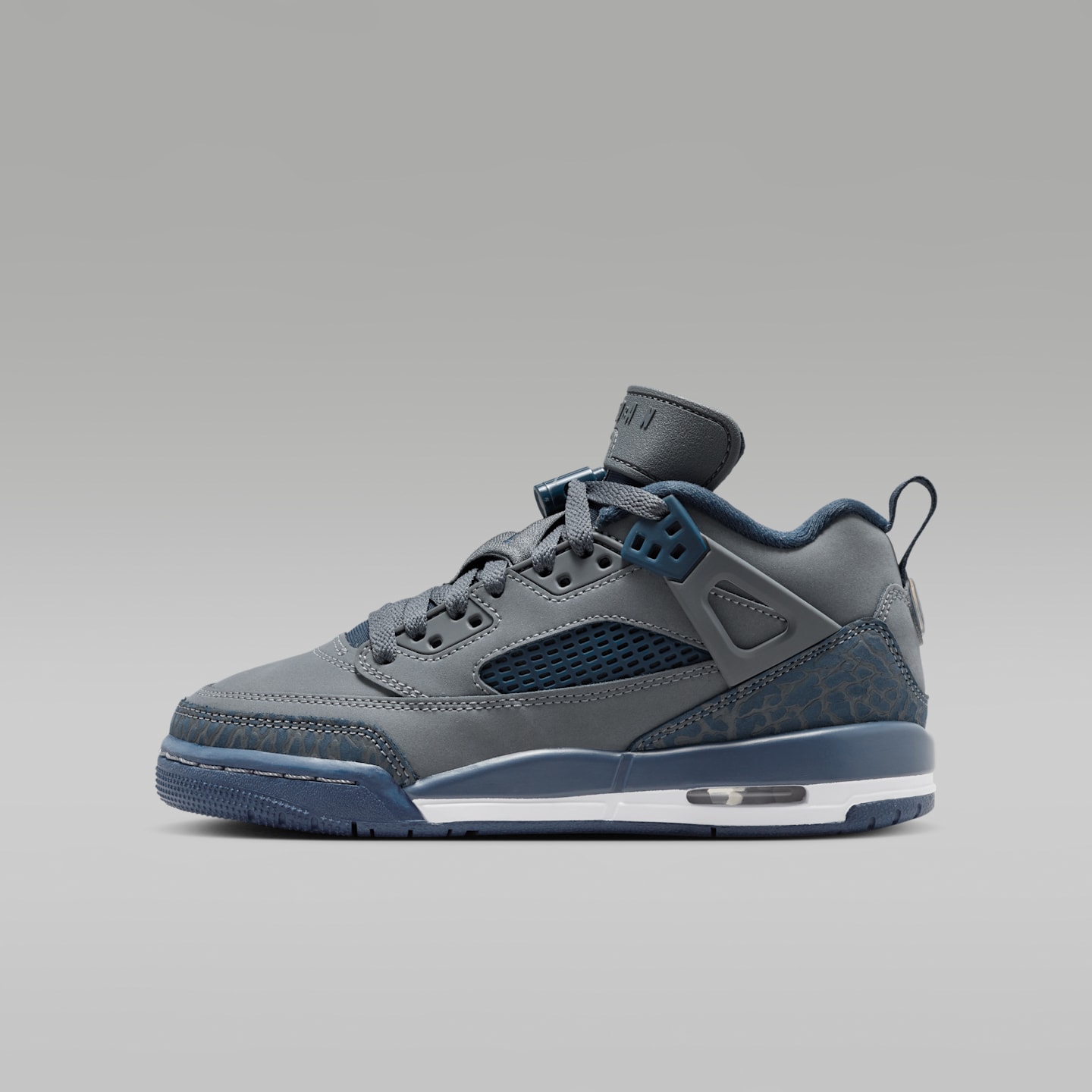 Детские кроссовки Jordan Spizike Low Big Kids' Shoes — фото 1