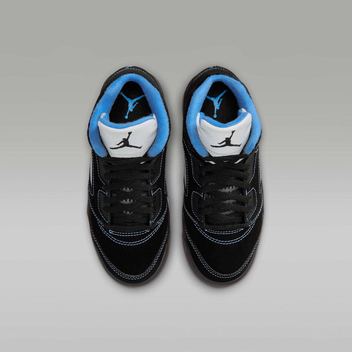 Детские кроссовки Jordan 5 "Black Carolina" Little Kids' Shoes — фото 4