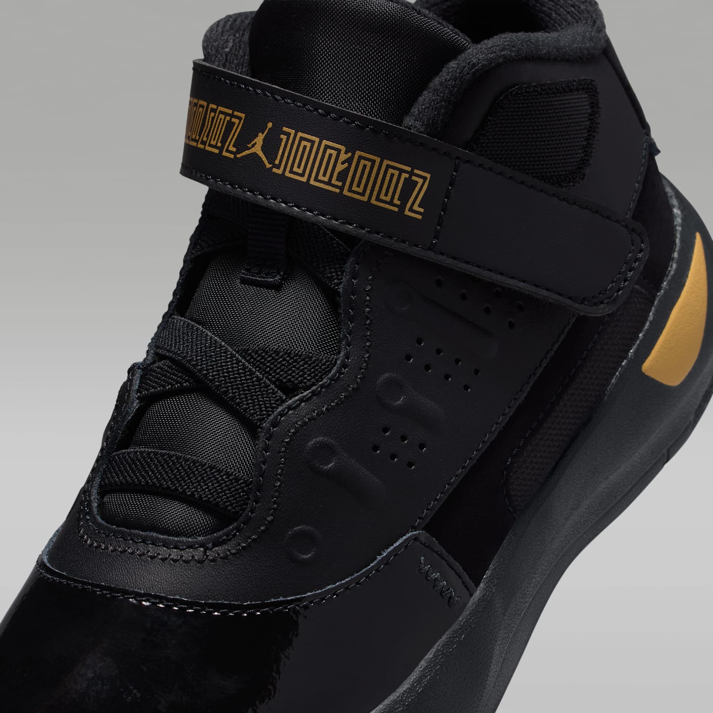 Детские кроссовки Jordan Max Aura 7 Little Kids' Shoes — фото 7