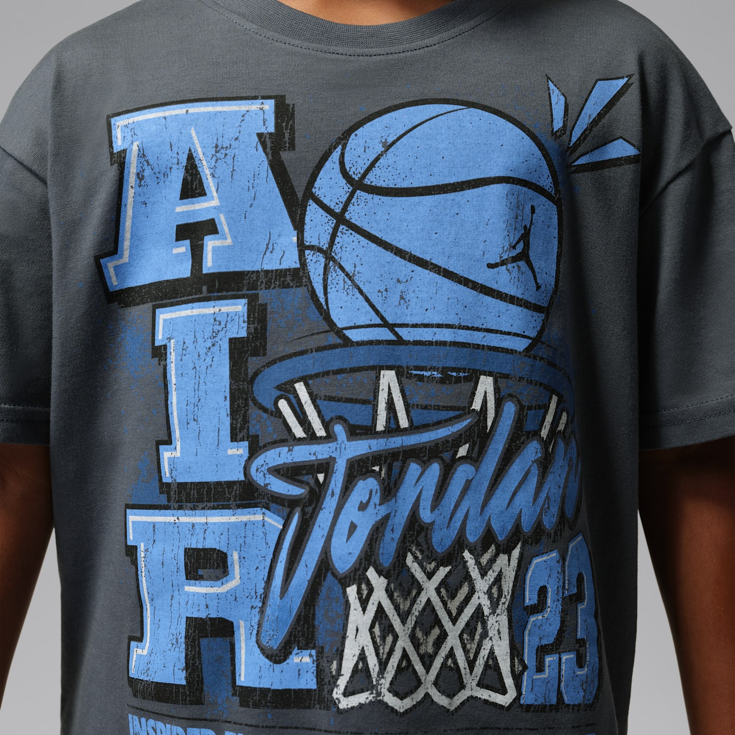 Детские футболки Jordan Little Kids' Retro Hoop Distressed Graphic T-Shirt — фото 4