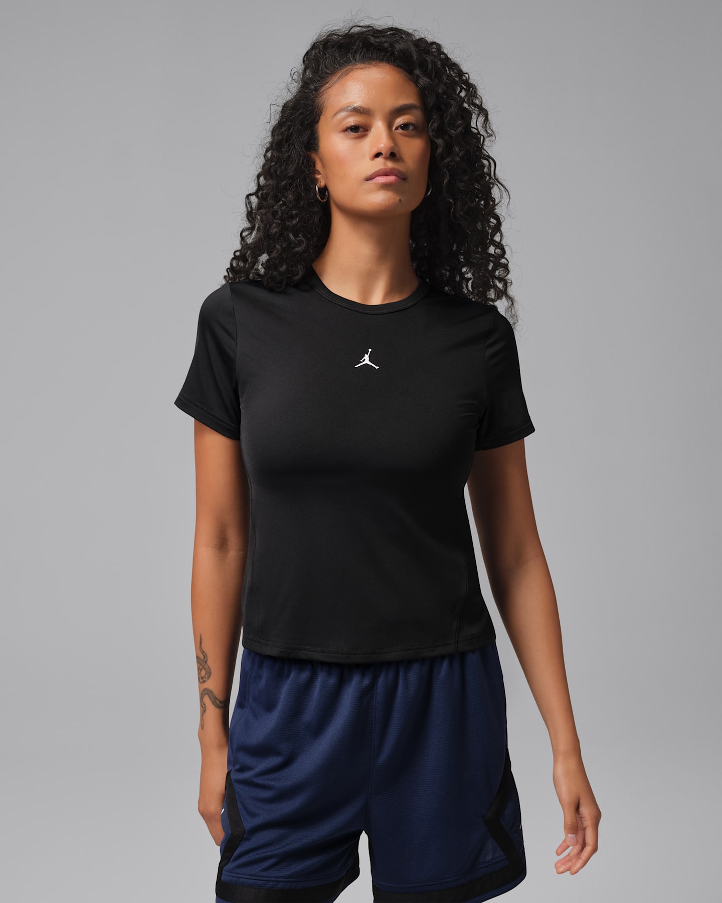 Женские топы Jordan Sport Essentials Women's Dri-FIT Short-Sleeve Top — фото 5