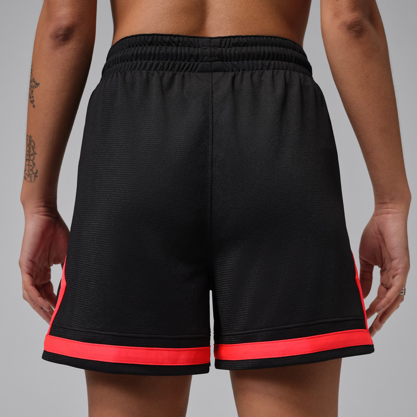 Женские шорты Jordan Sport Women's 4" Diamond Shorts — фото 3