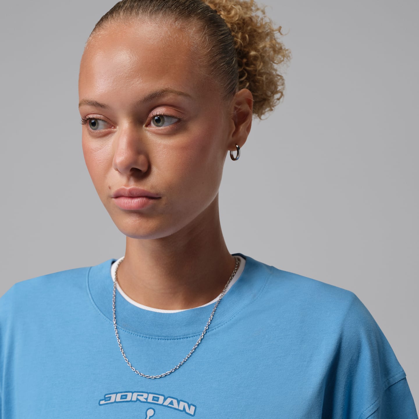 Женские футболки Jordan Women's Girlfriend T-Shirt — фото 3
