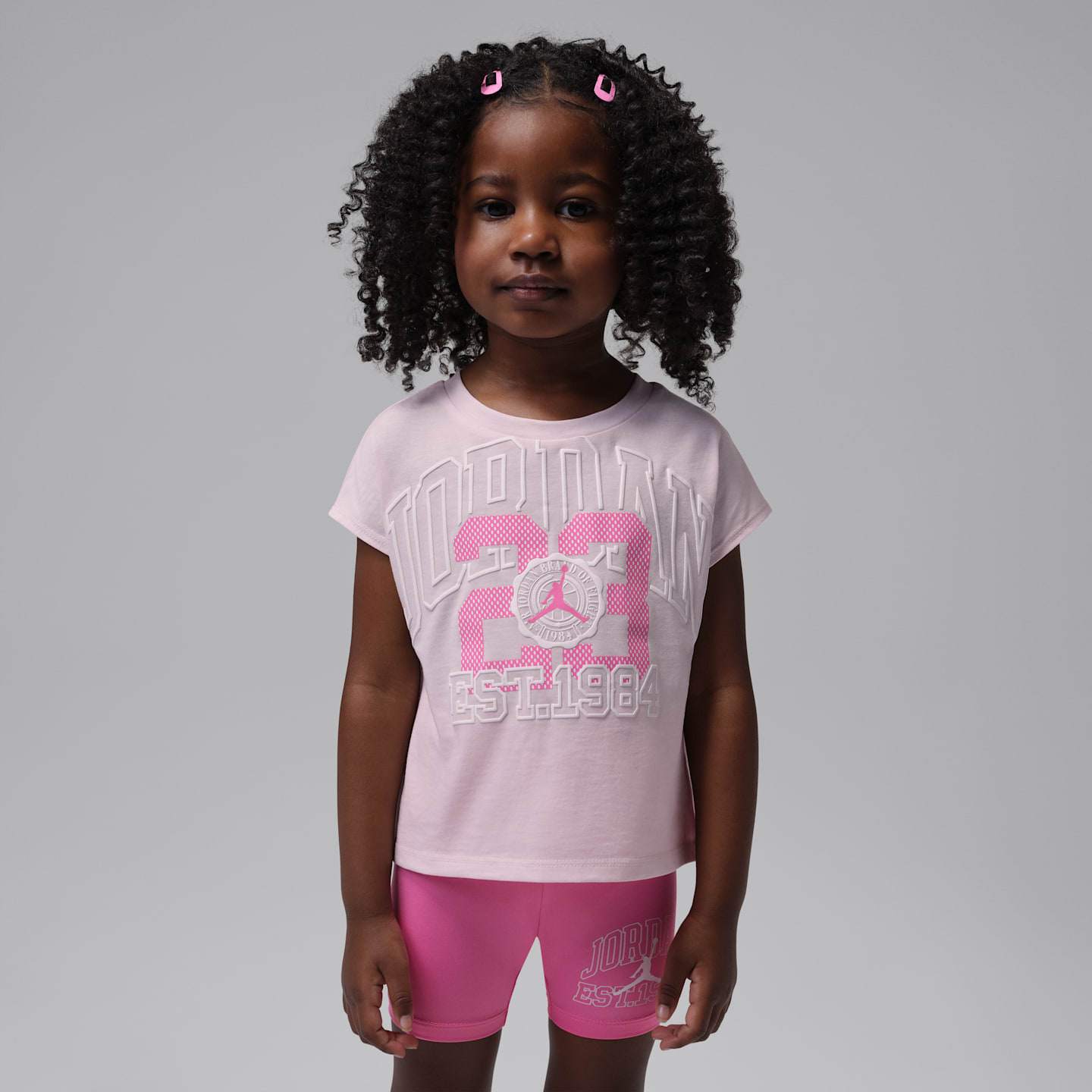 Детские брюки Jordan Toddler Boxy T-Shirt and Bike Shorts Set — фото 3