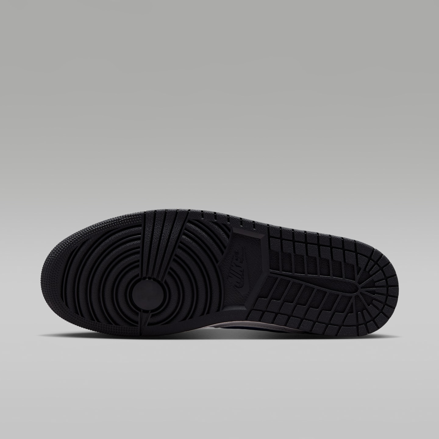 Мужские кроссовки Jordan Air Jordan 1 Low EasyOn Men's Shoes — фото 2