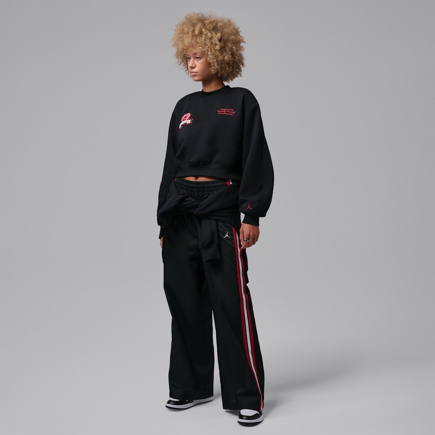 Женские худи Jordan Brooklyn Fleece Women's Cropped Crew-Neck Sweatshirt — фото 7