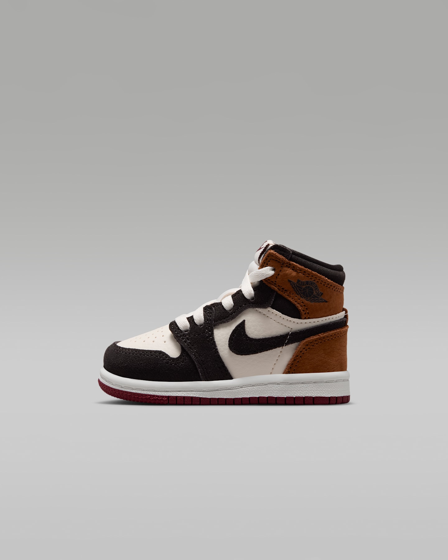 Детские кроссовки Jordan Air Jordan 1 High OG "Love Letter" Big Kids' Shoes — фото 10