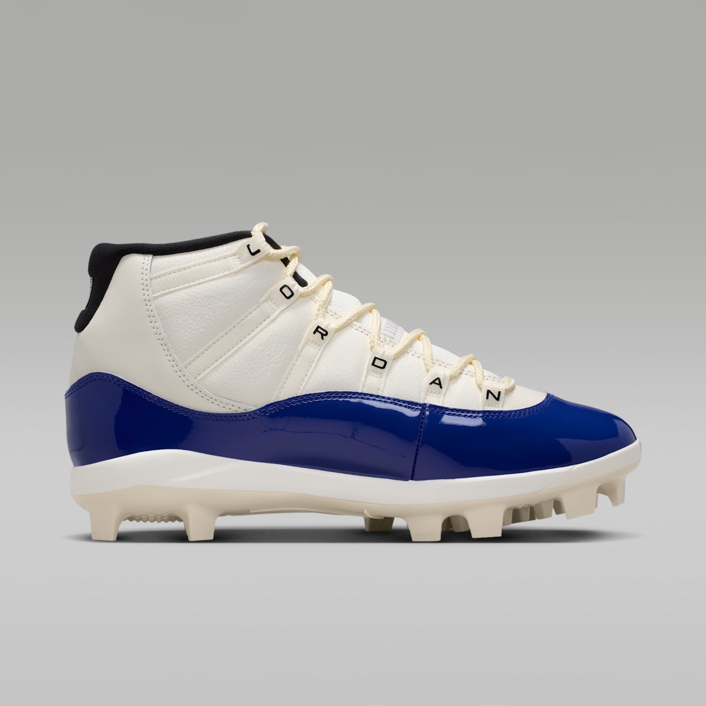 Мужские бутсы Jordan 11 Retro MCS Men's Baseball Cleats — фото 3