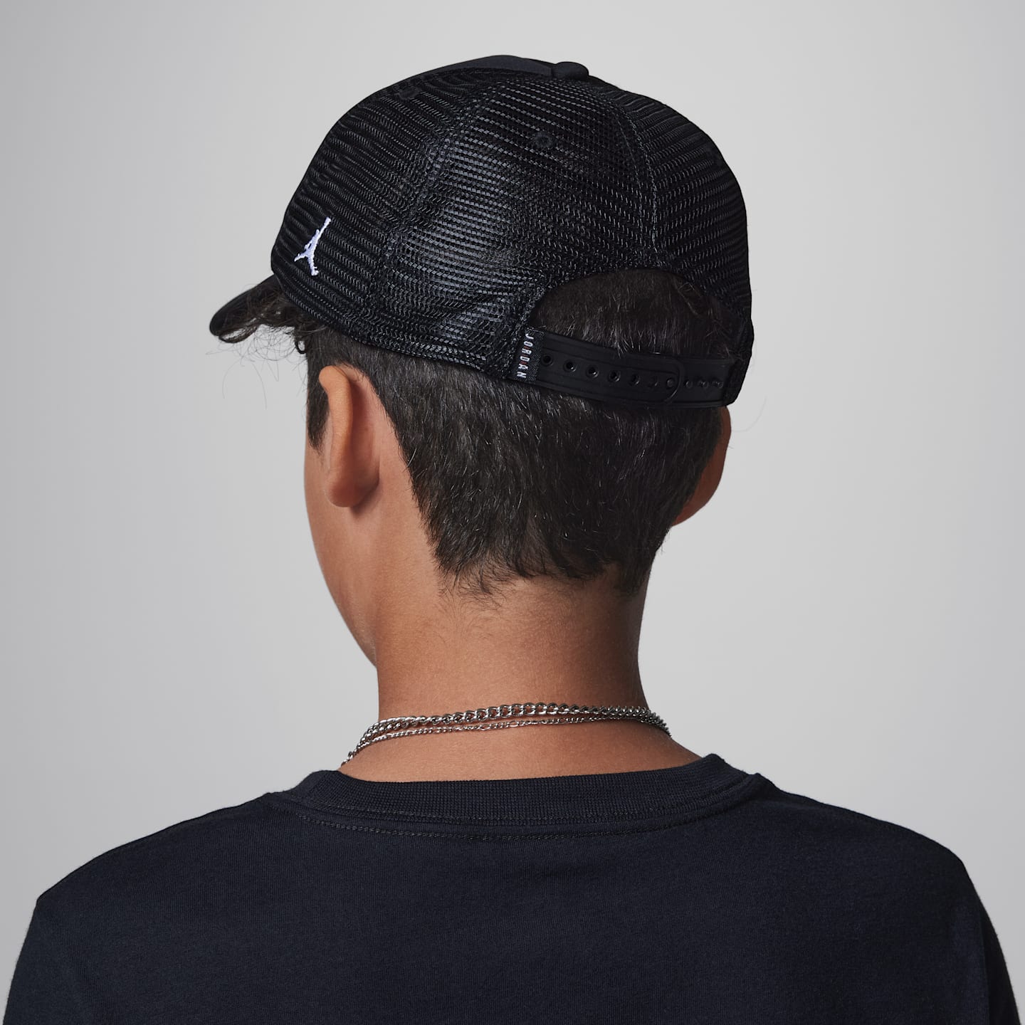 Детские головные уборы Jordan Big Kids' Foam Trucker Hat — фото 2