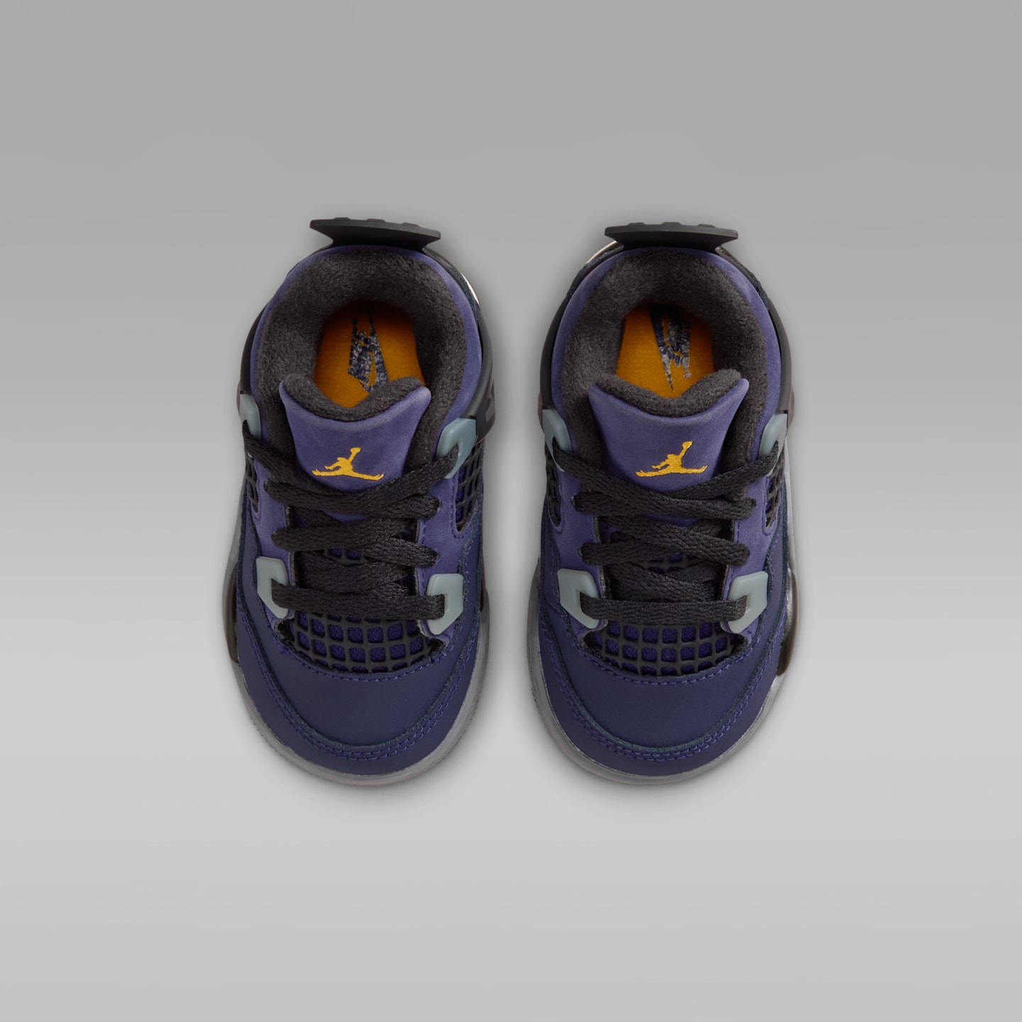 Детские кроссовки Jordan 4 Retro "Imperial Purple" Baby/Toddler Shoes — фото 4