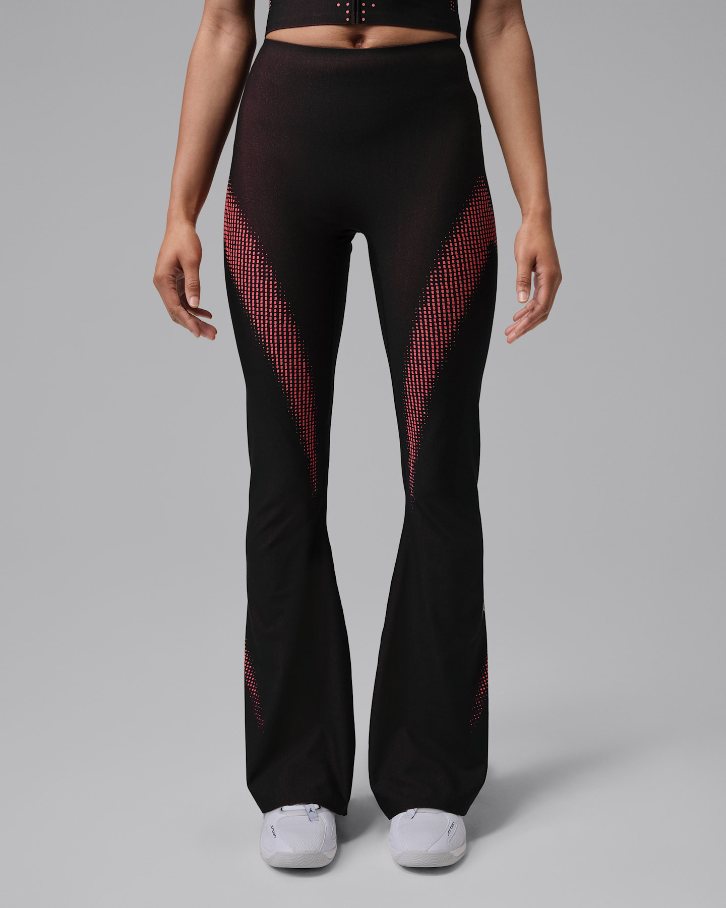 Женские леггинсы Jordan Sport Flightweight Women's Dri-FIT High-Waisted Flared Leggings — фото 5
