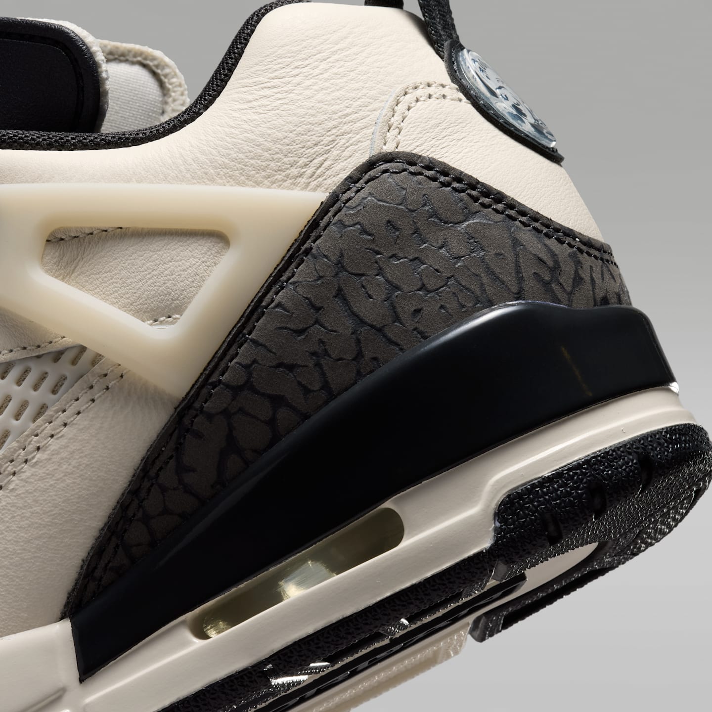 Женские кроссовки Jordan Spizike Low Women's Shoes — фото 8