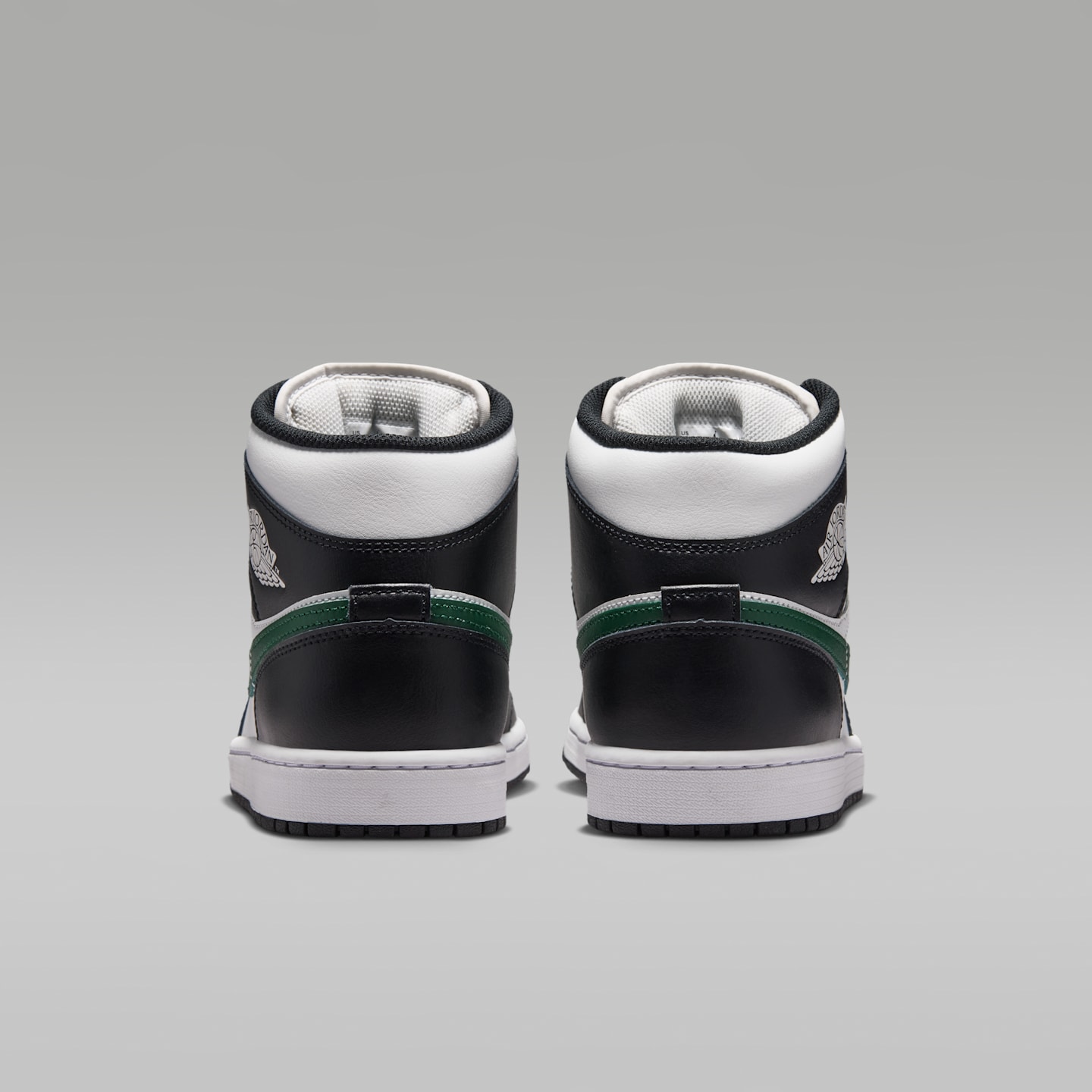 Мужские кроссовки Jordan Air Jordan 1 Mid Men's Shoes — фото 6