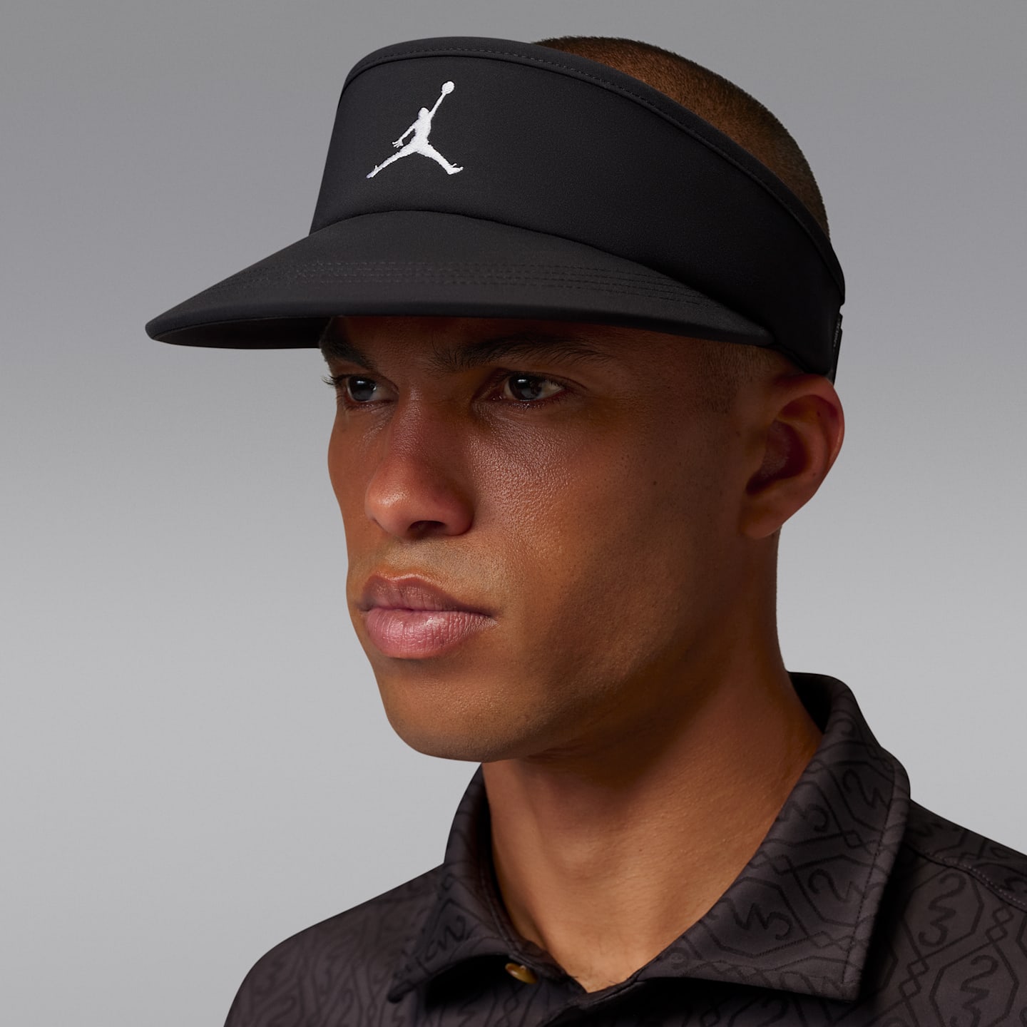 Мужские кепки Jordan Ace Dri-FIT Golf Visor — фото 1