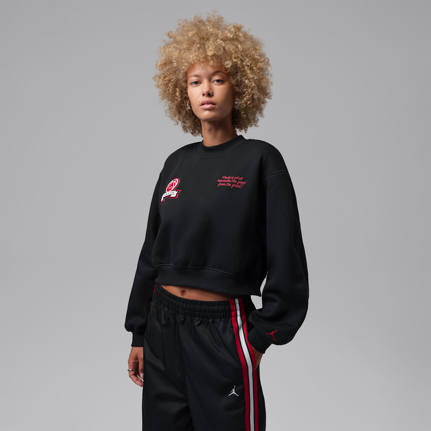 Женские худи Jordan Brooklyn Fleece Women's Cropped Crew-Neck Sweatshirt — фото 1