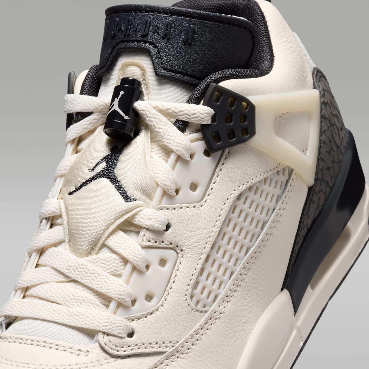Женские кроссовки Jordan Spizike Low Women's Shoes — фото 7