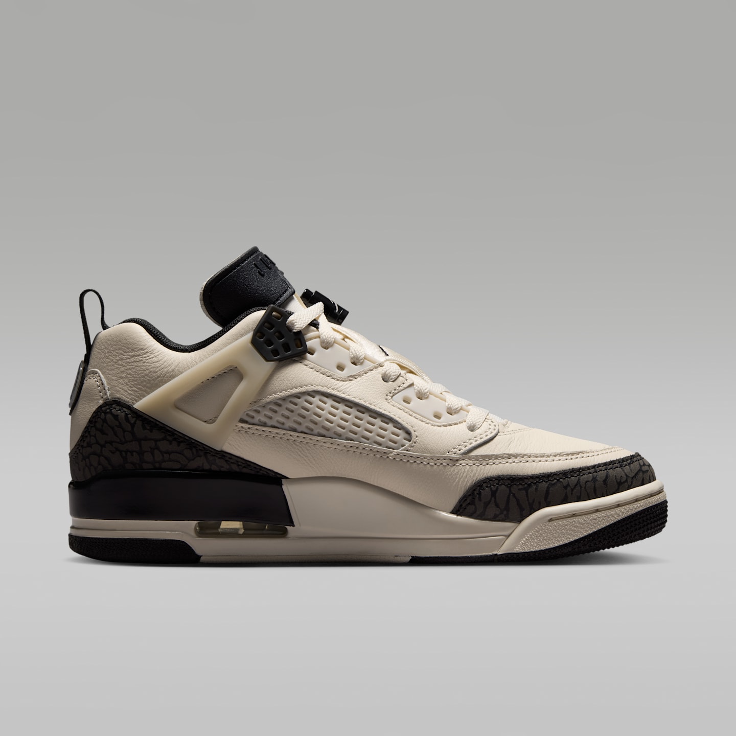 Женские кроссовки Jordan Spizike Low Women's Shoes — фото 3
