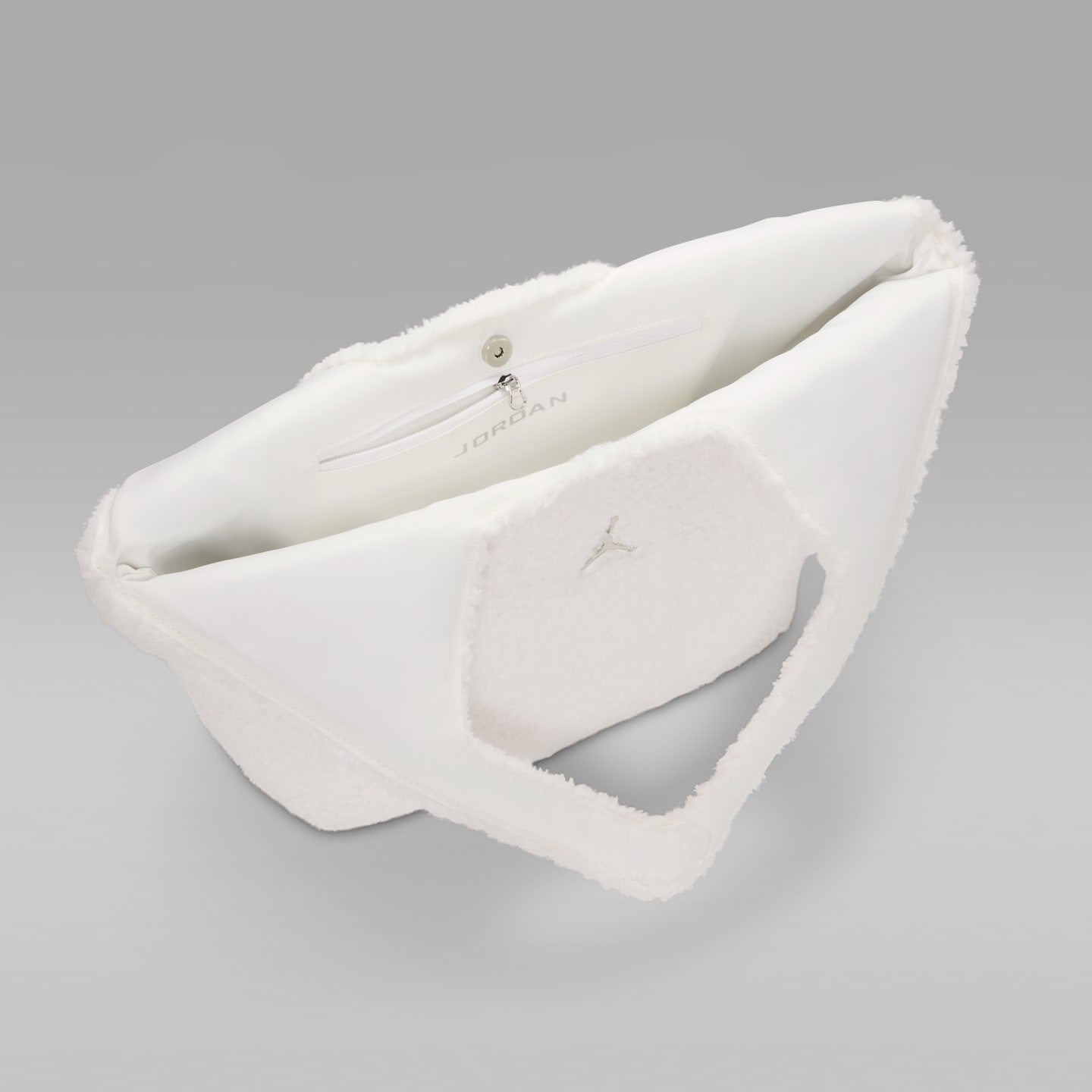 Женские сумки Jordan Monarch High-Pile Tote (17L) — фото 4