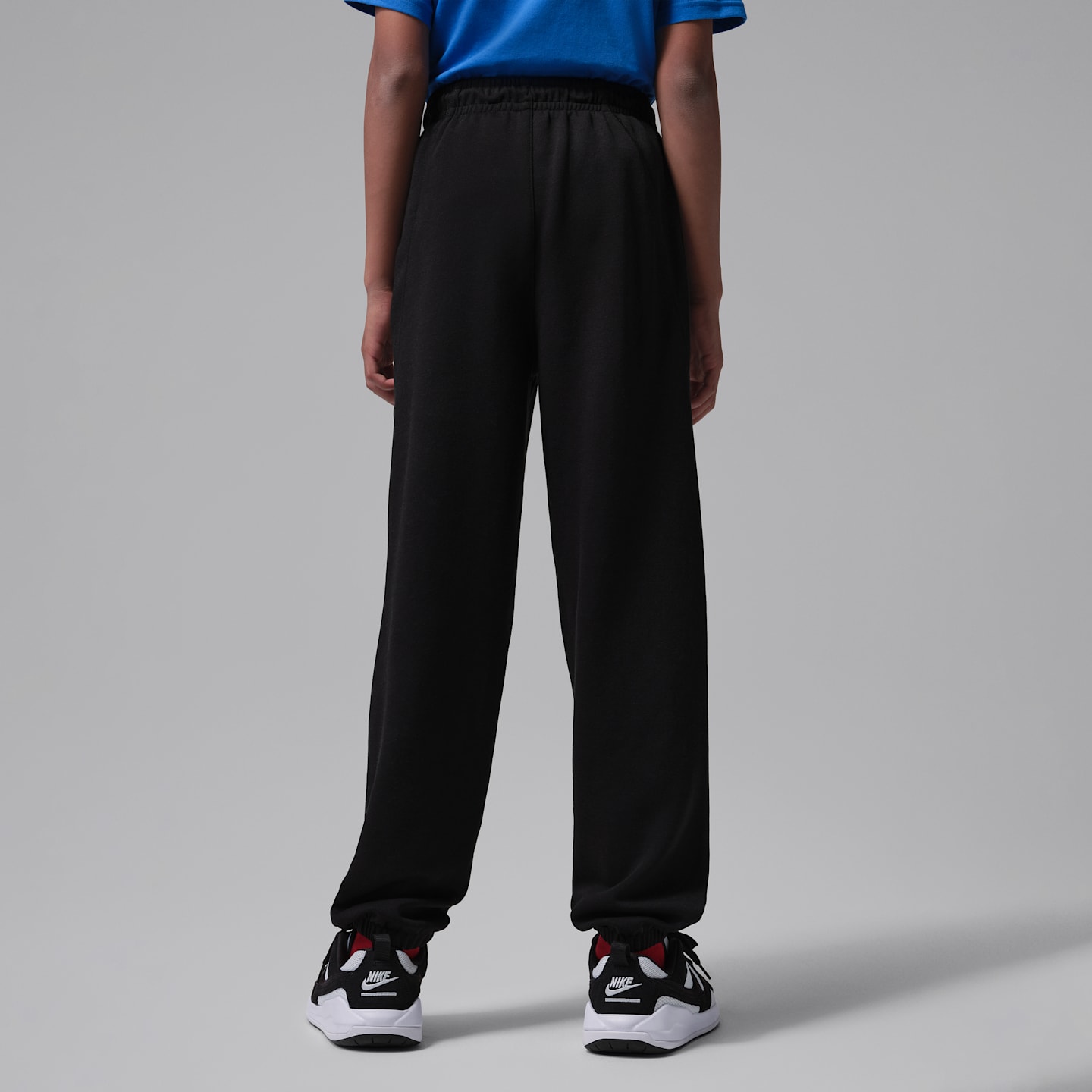 Детские брюки Jordan Big Kids' Dri-FIT Core Sport Pants — фото 2