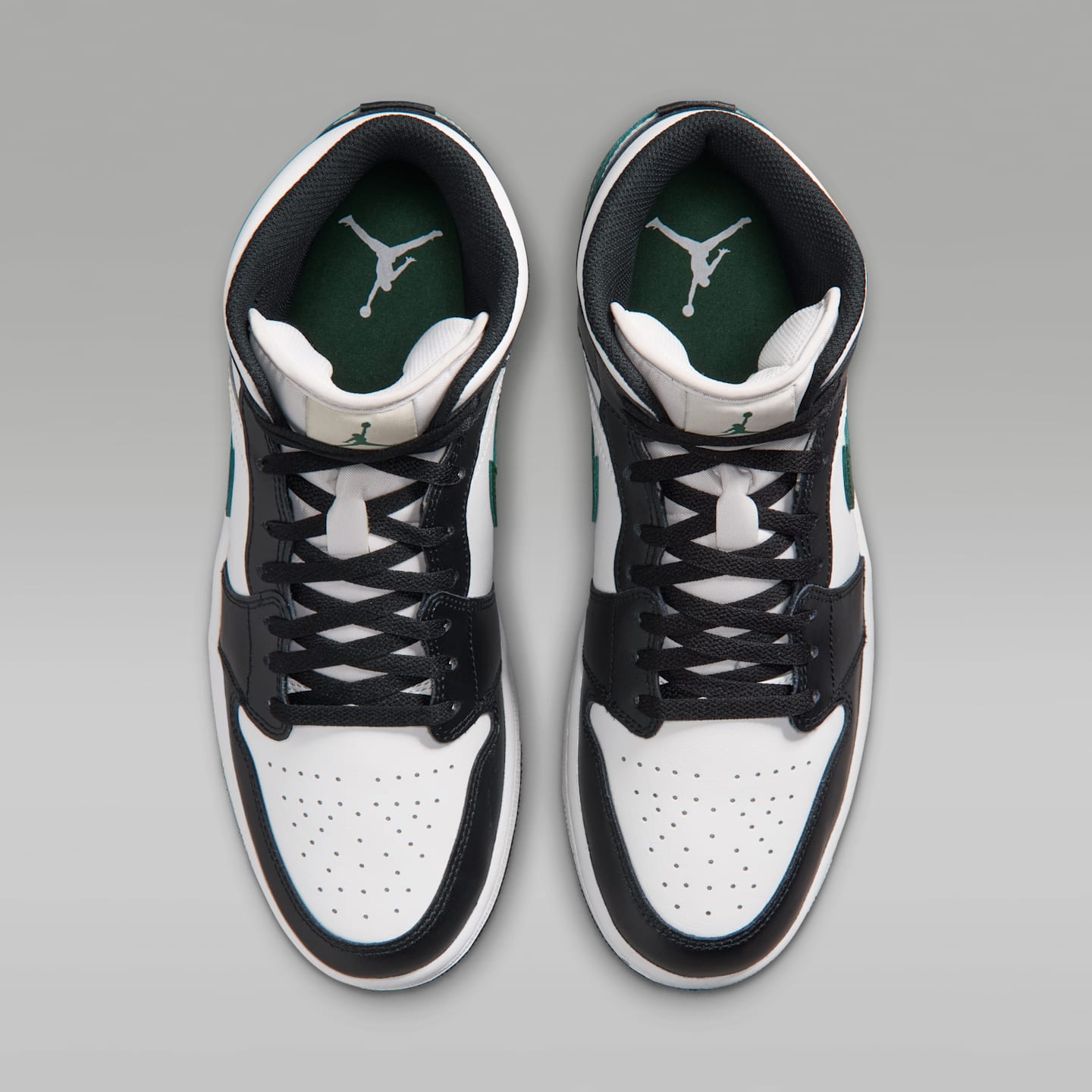 Мужские кроссовки Jordan Air Jordan 1 Mid Men's Shoes — фото 4