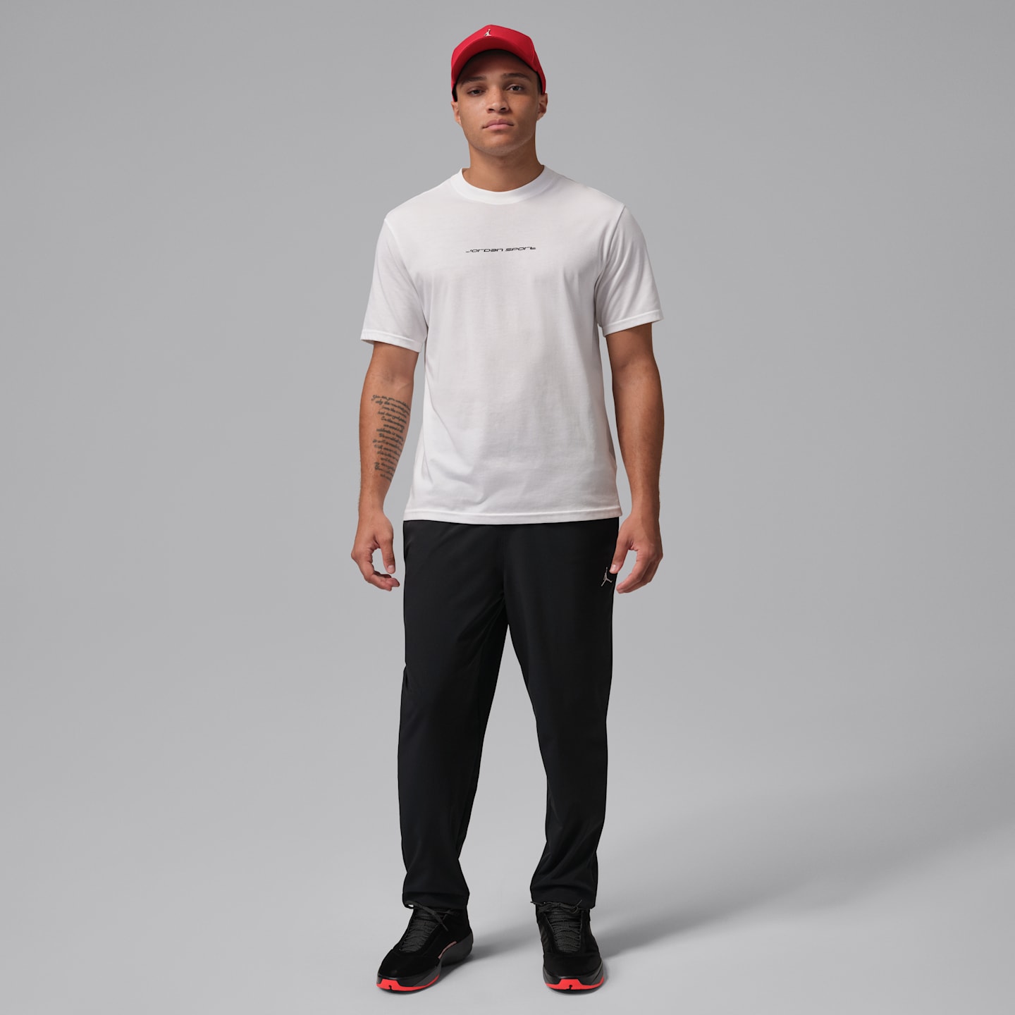 Мужские брюки Jordan Sport Essentials Men's Dri-FIT Woven Pants — фото 5