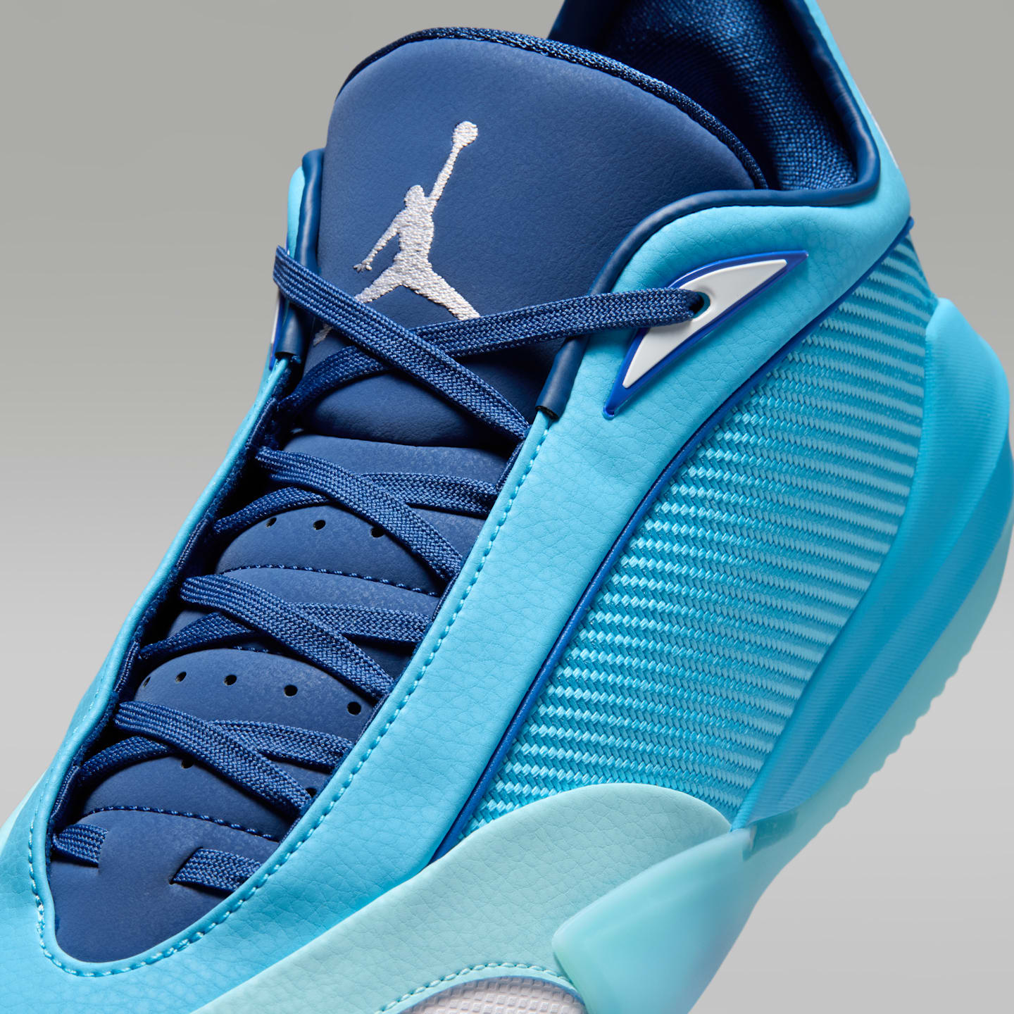 Мужские кроссовки Jordan Triangle Basketball Shoes — фото 7