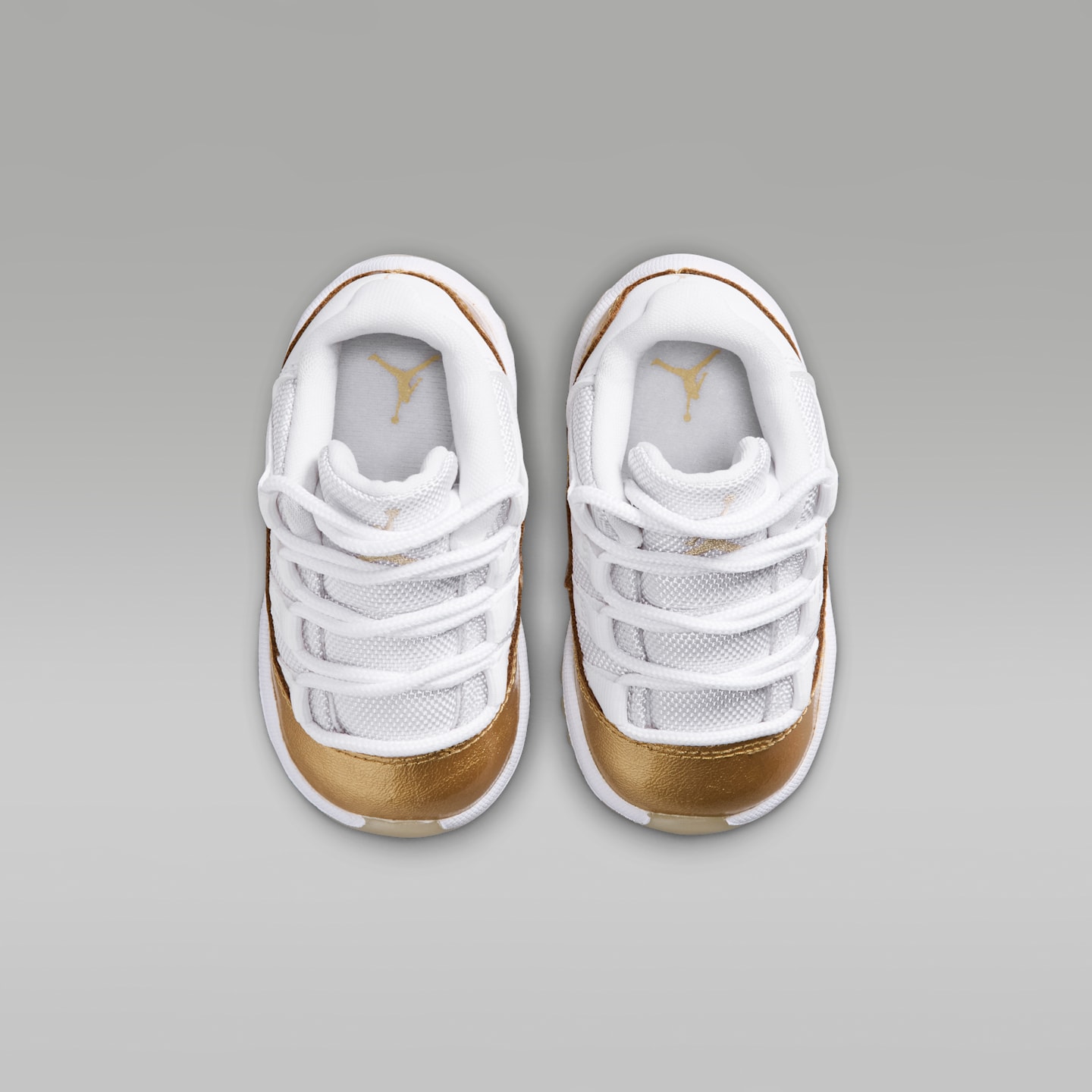 Детские кроссовки Jordan 11 Retro Low "Mother's Day" Baby/Toddler Shoes — фото 4