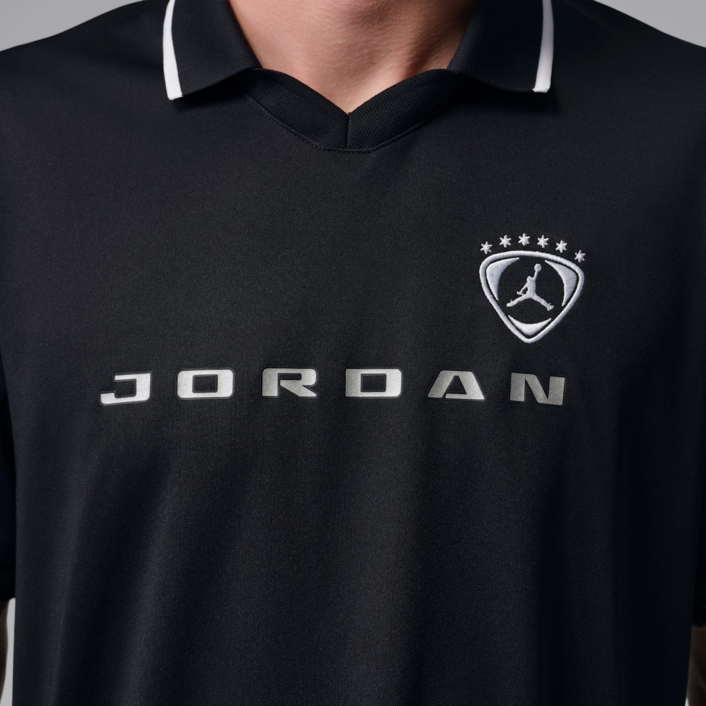 Мужские кроссовки Jordan Brooklyn Men's Soccer Top — фото 4