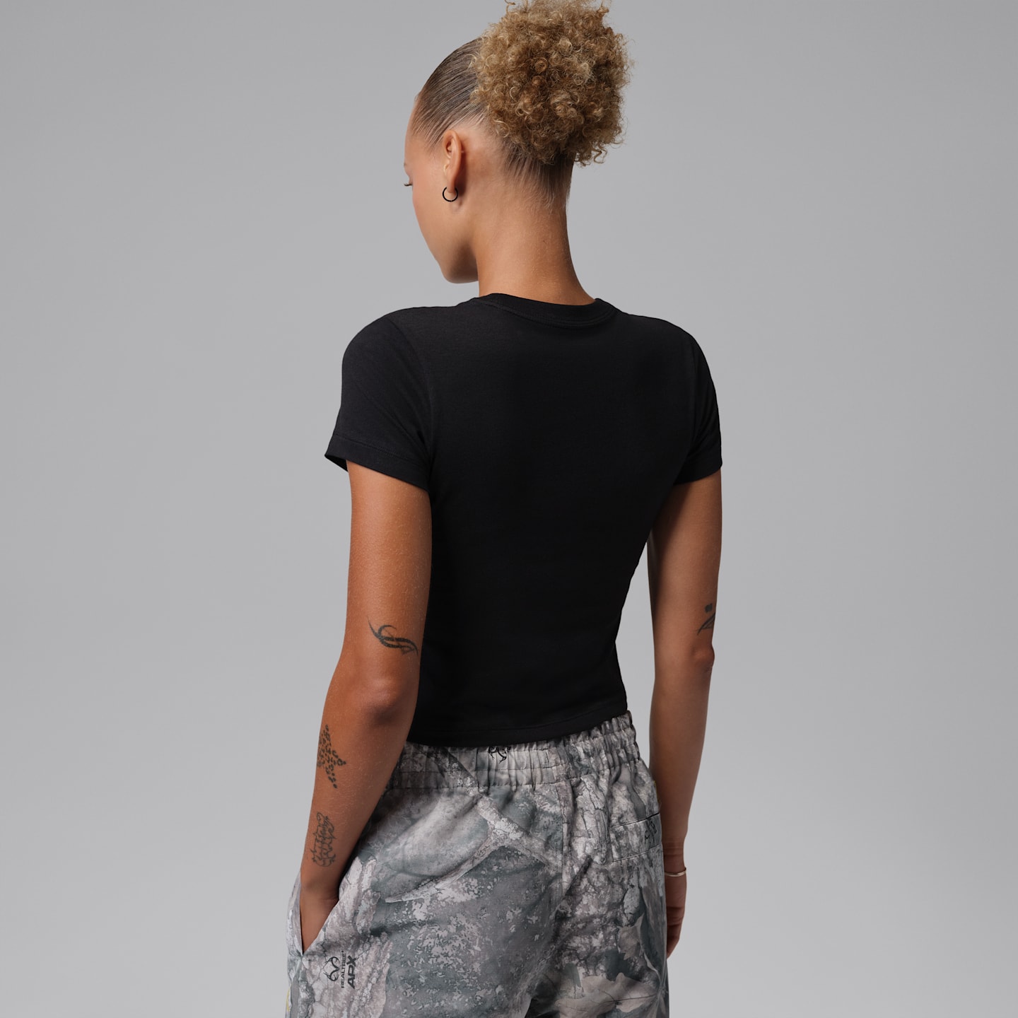 Женские футболки Jordan Women's Realtree T-Shirt — фото 2