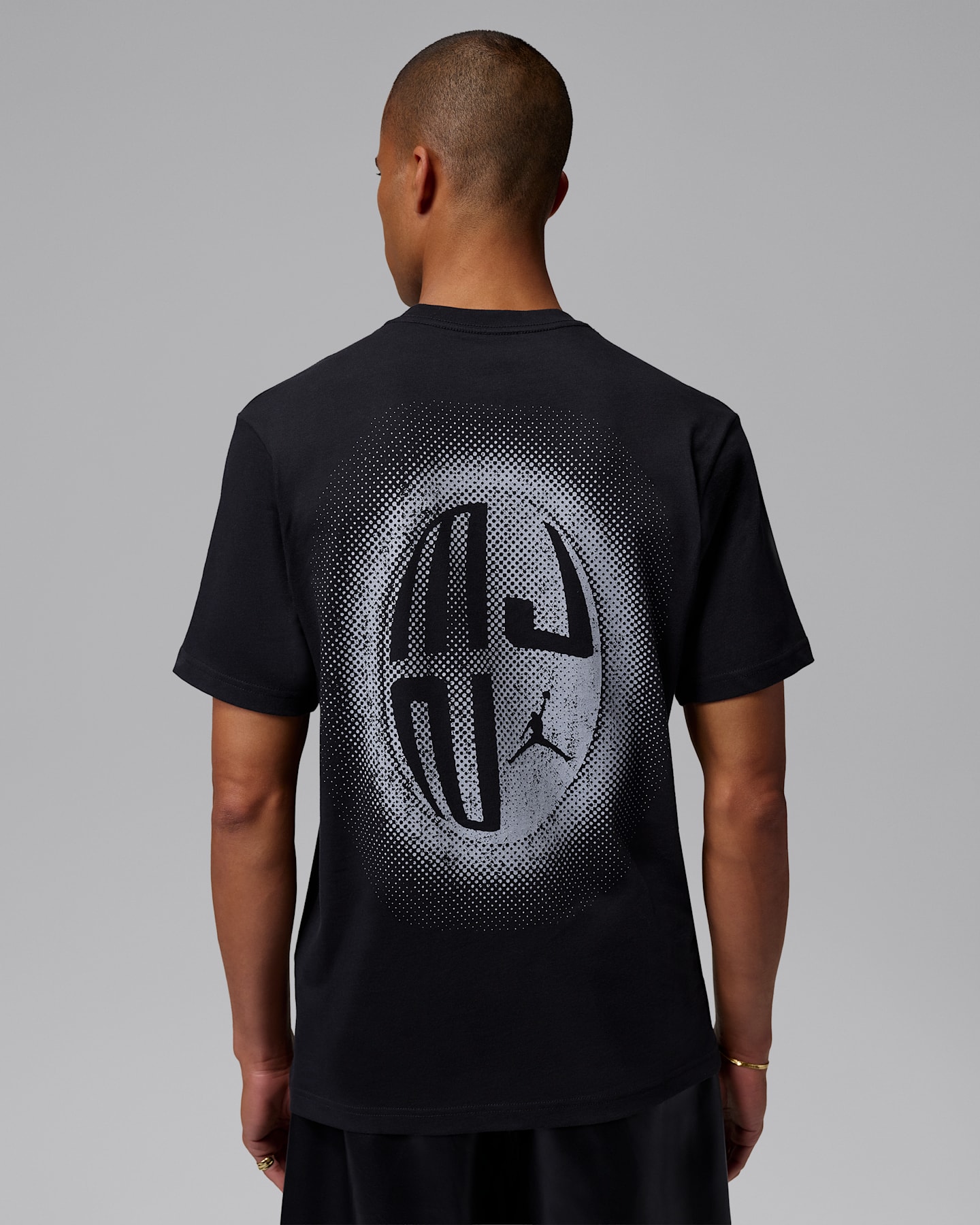 Мужские футболки Jordan Sport Men's Dri-FIT Graphic T-Shirt — фото 7