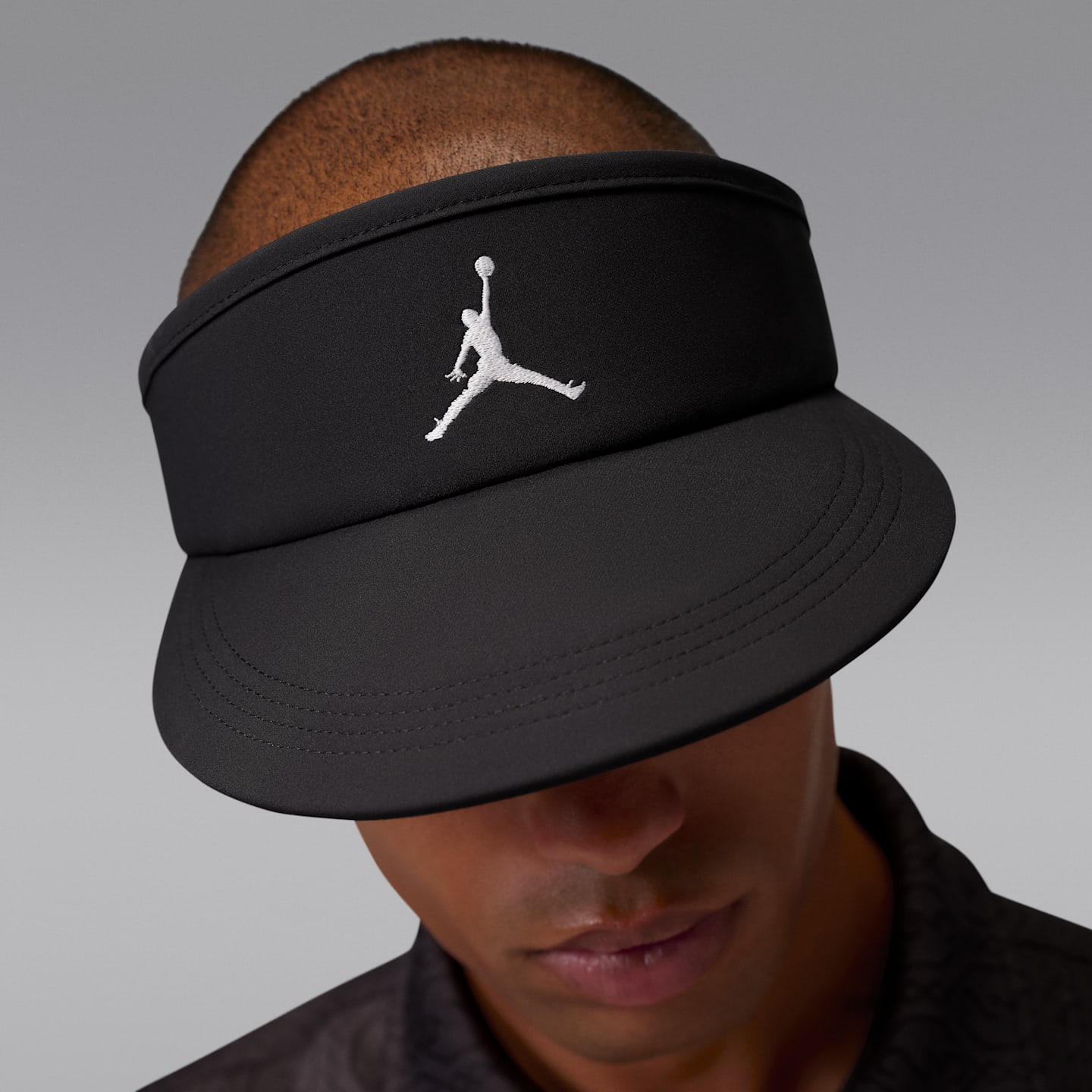 Мужские кепки Jordan Ace Dri-FIT Golf Visor — фото 4