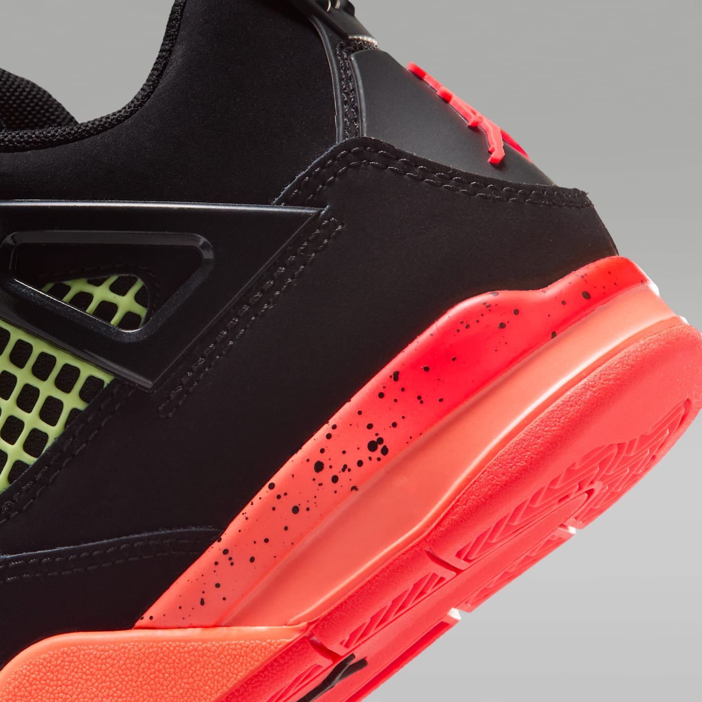 Детские кроссовки Jordan 4 Retro Little Kids' Shoes — фото 8