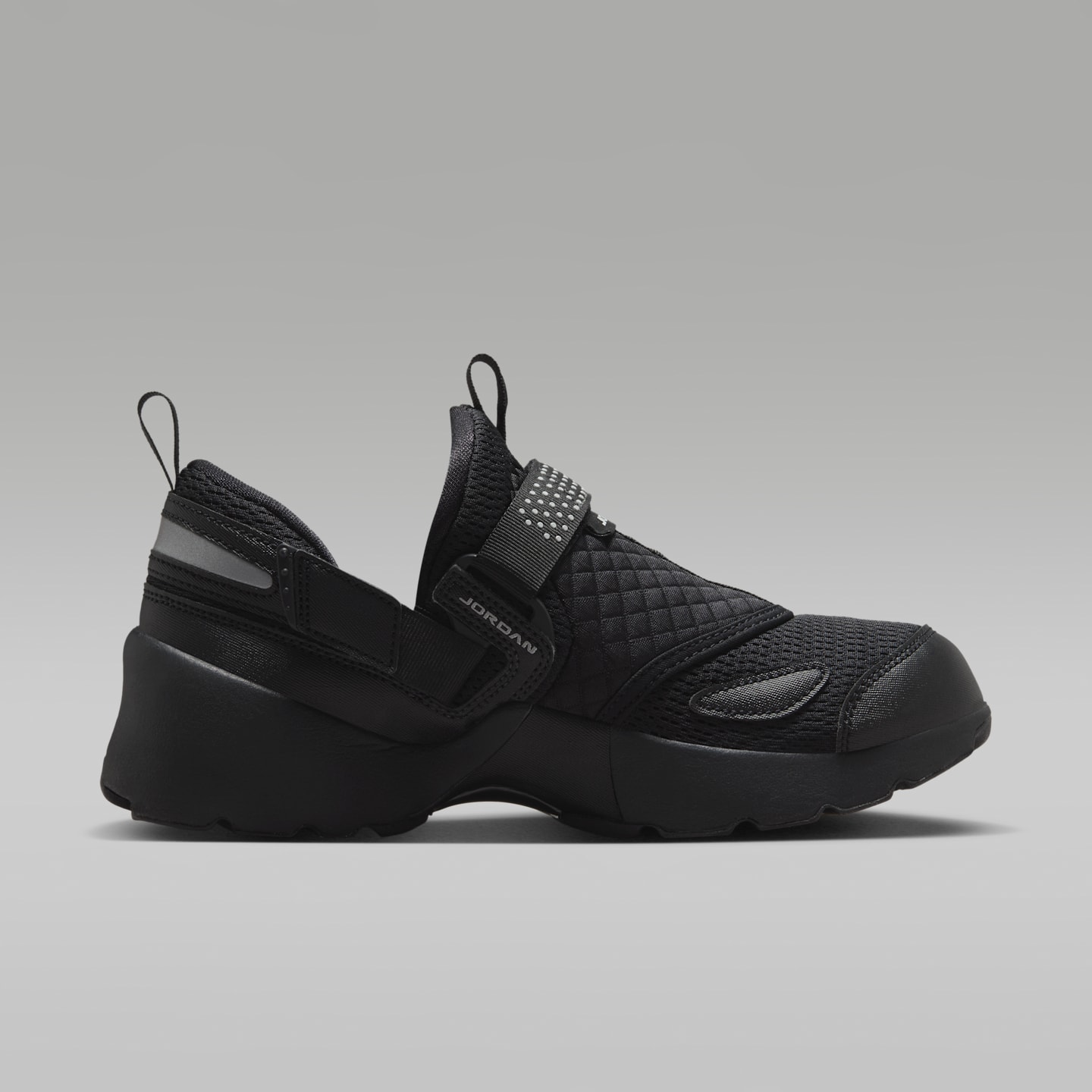 Женские кроссовки Jordan Trunner LX Women's Shoes — фото 3