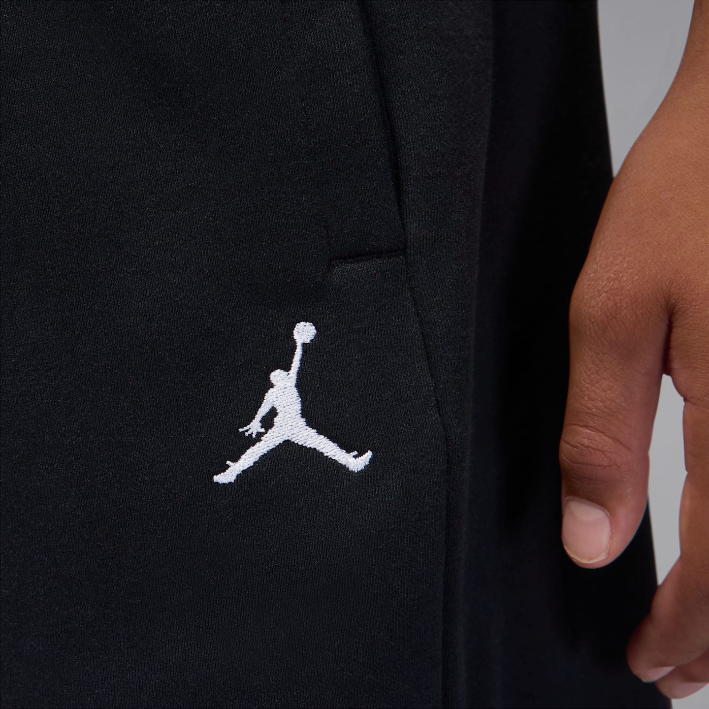Детские брюки Jordan Brooklyn Essentials Big Kids' Open Fleece Pants — фото 5