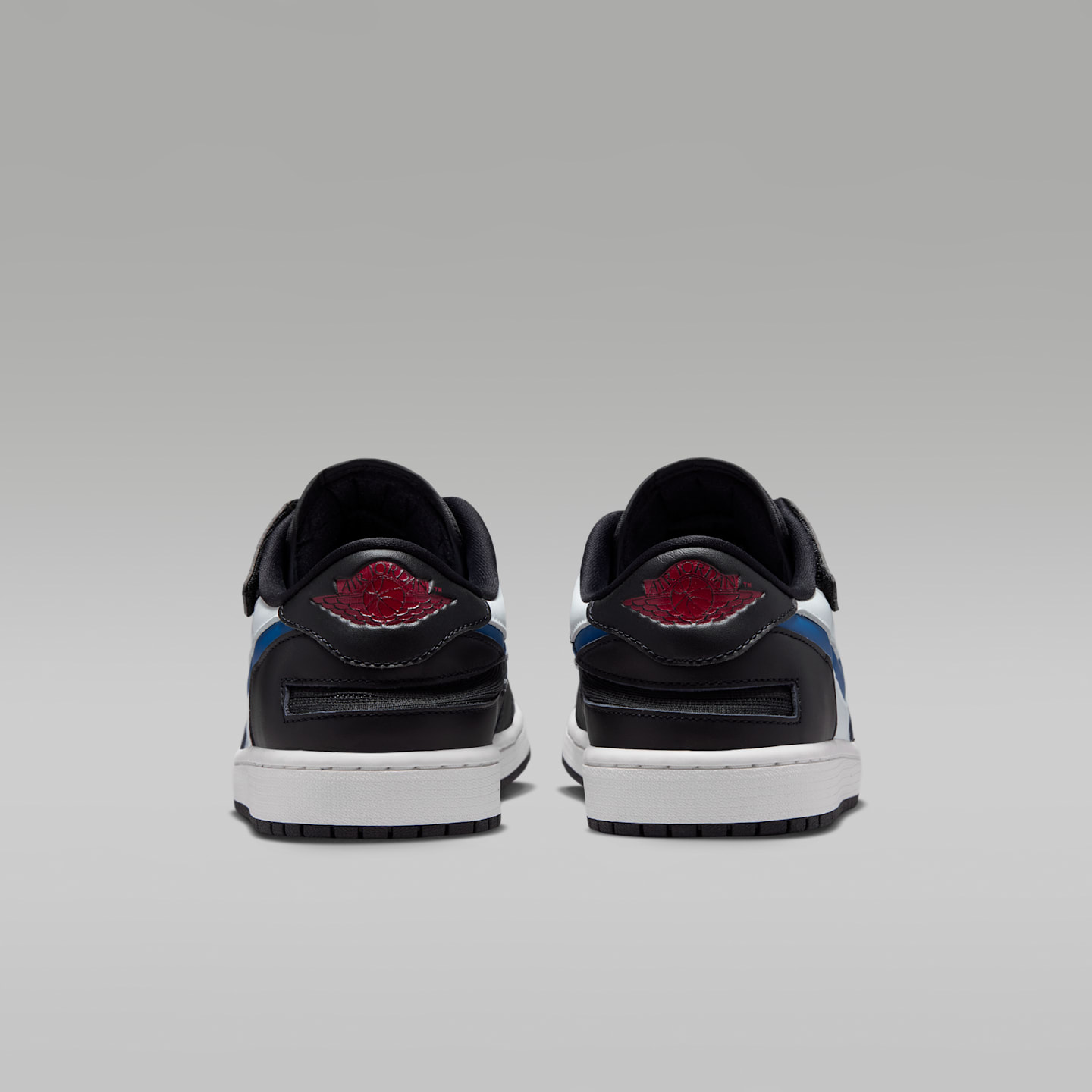 Мужские кроссовки Jordan Air Jordan 1 Low EasyOn Men's Shoes — фото 6