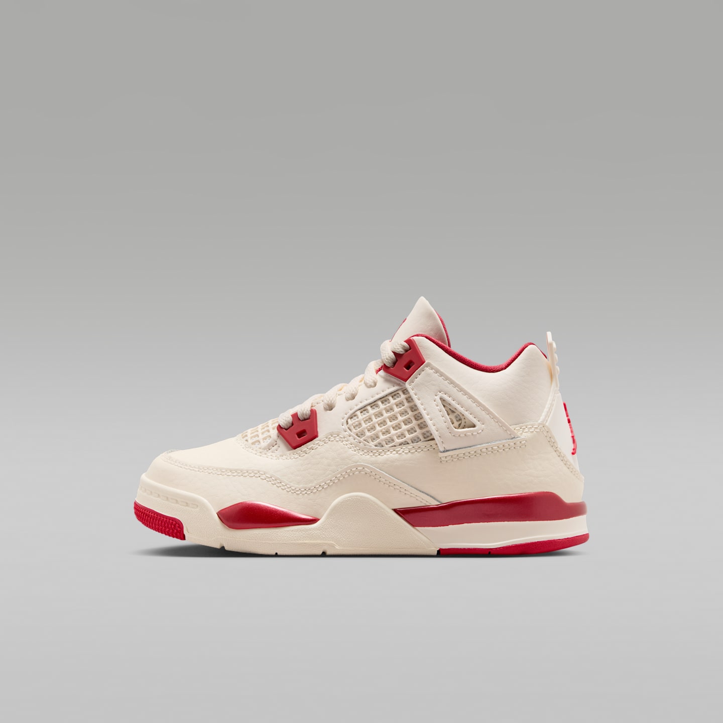 Детские кроссовки Jordan 4 Retro "Pale Ivory and Tough Red" Little Kids' Shoes — фото 1