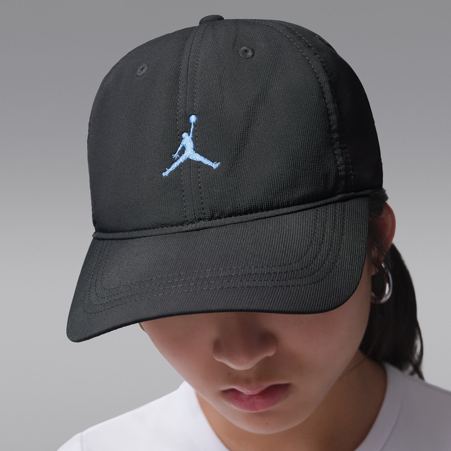 Jordan Essentials Big Kids' Dri-FIT Cap — фото 4