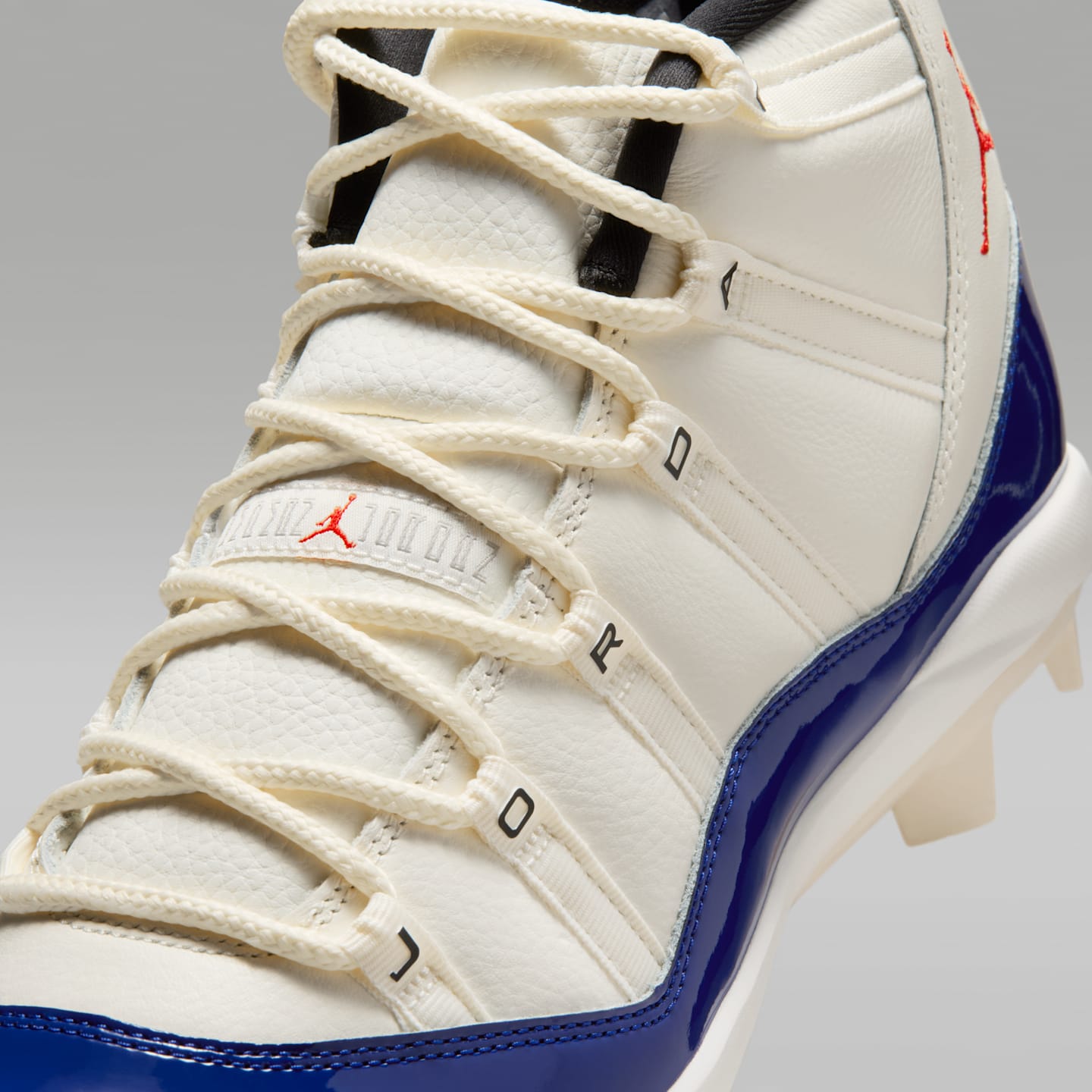 Мужские бутсы Jordan 11 Retro MCS Men's Baseball Cleats — фото 8