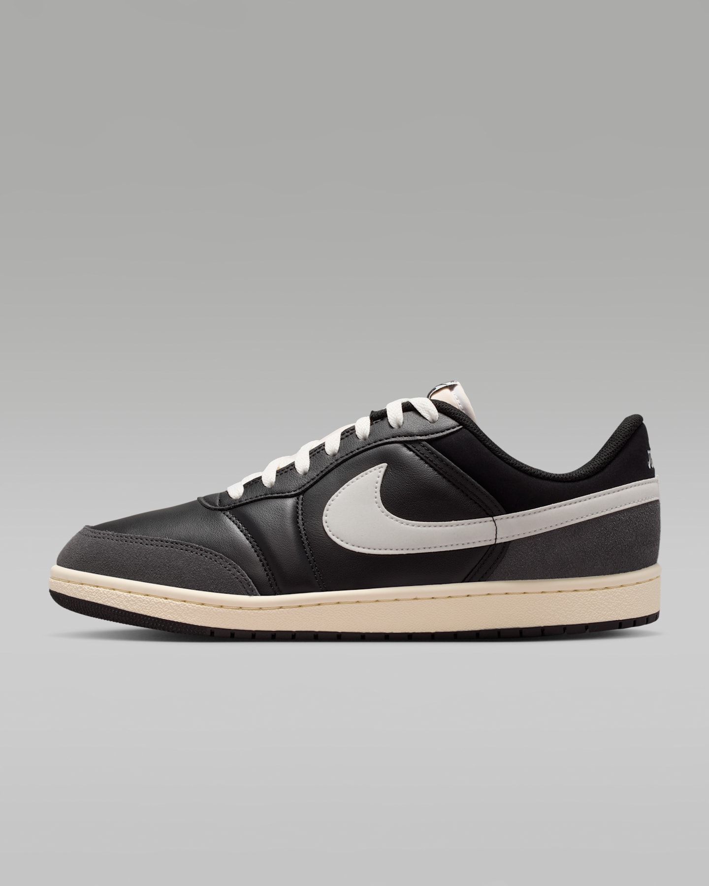 Мужские кроссовки Jordan Air Jordan Skyline Low LE Men's Shoes — фото 9