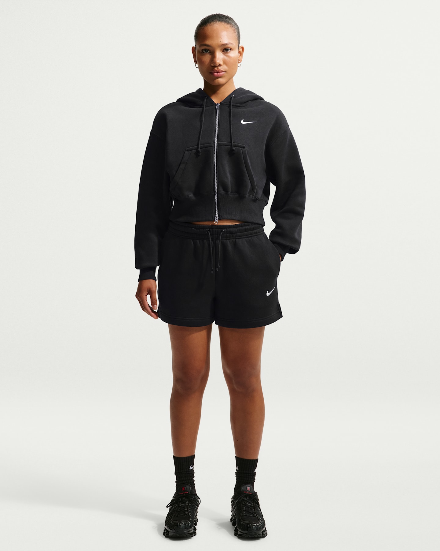 Женские шорты Nike Sportswear Phoenix Fleece Women's Mid-Rise 4" Shorts — фото 6