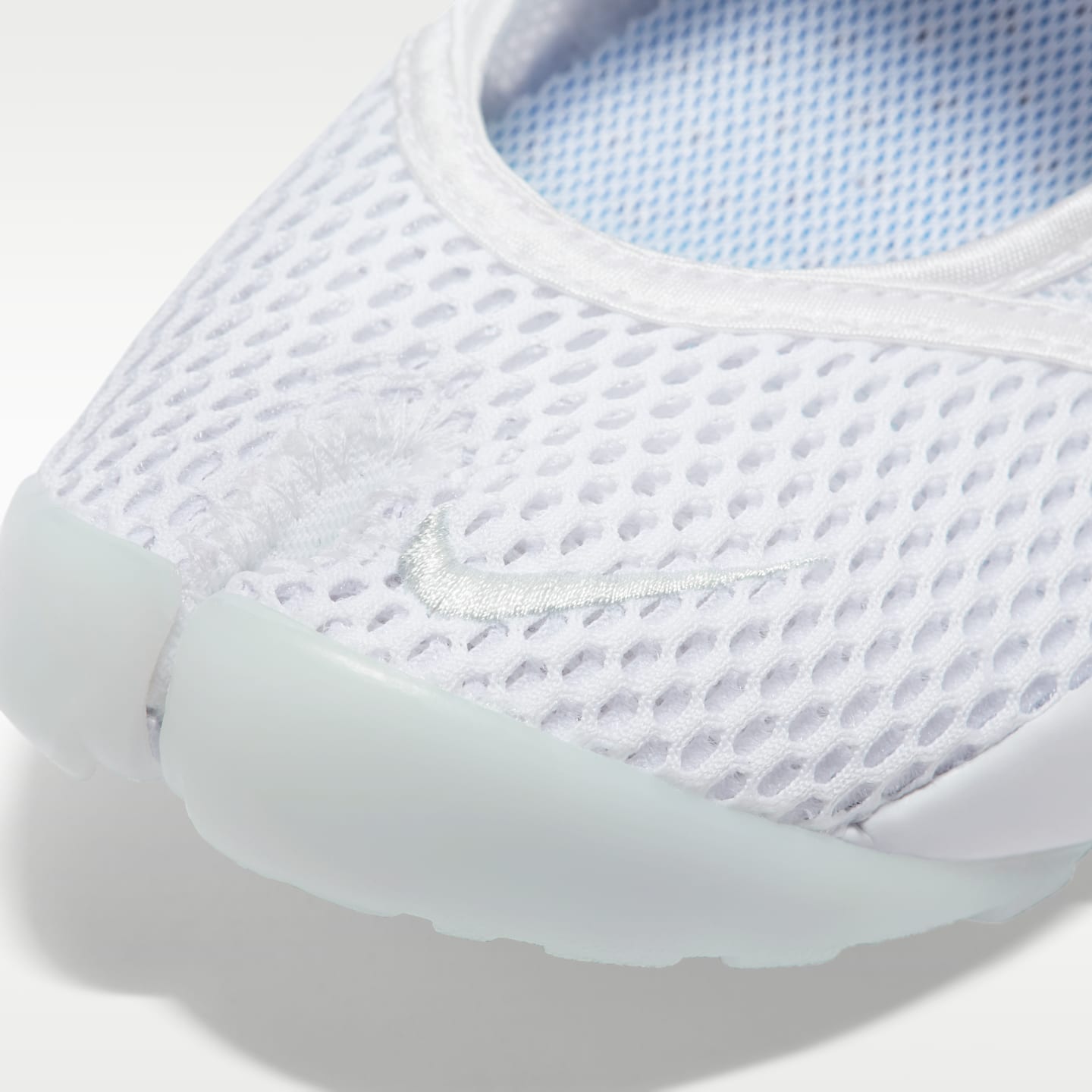 Женские кроссовки Nike Air Rift Breathe Women's Shoes — фото 7