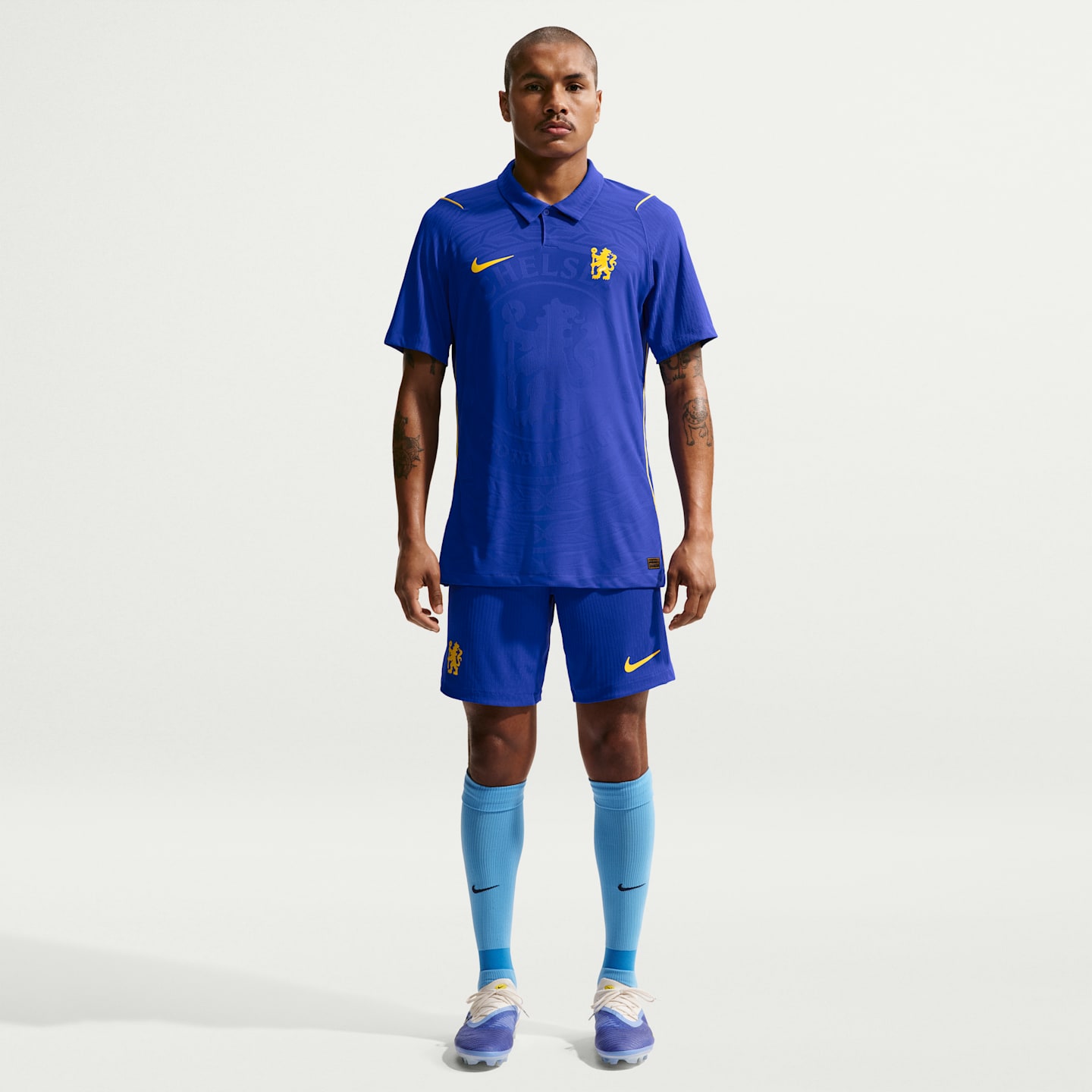 Мужские кроссовки Nike Chelsea FC 2026/27 Match Home Men's Nike Aero-FIT Soccer Authentic Jersey — фото 4