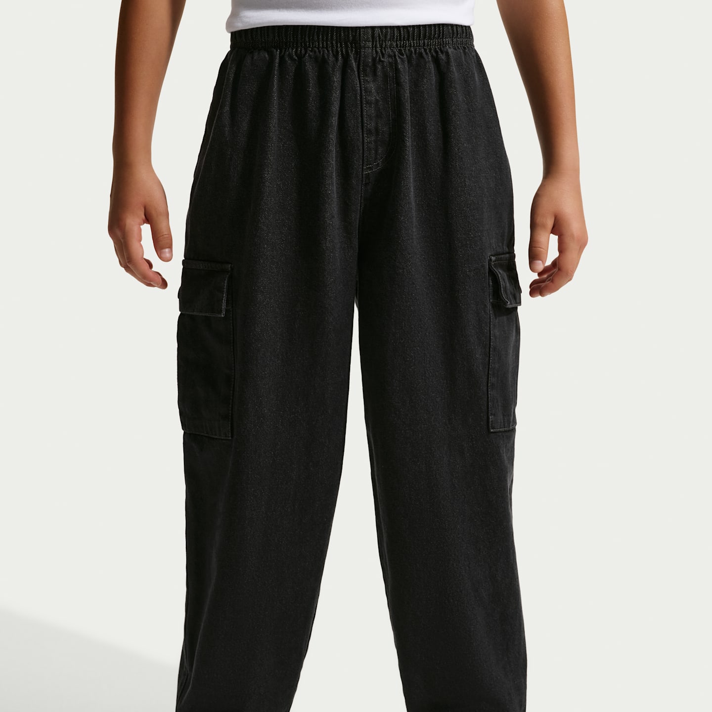 Детские брюки Nike Sportswear Collection Big Kids' Denim Cargo Pants — фото 2
