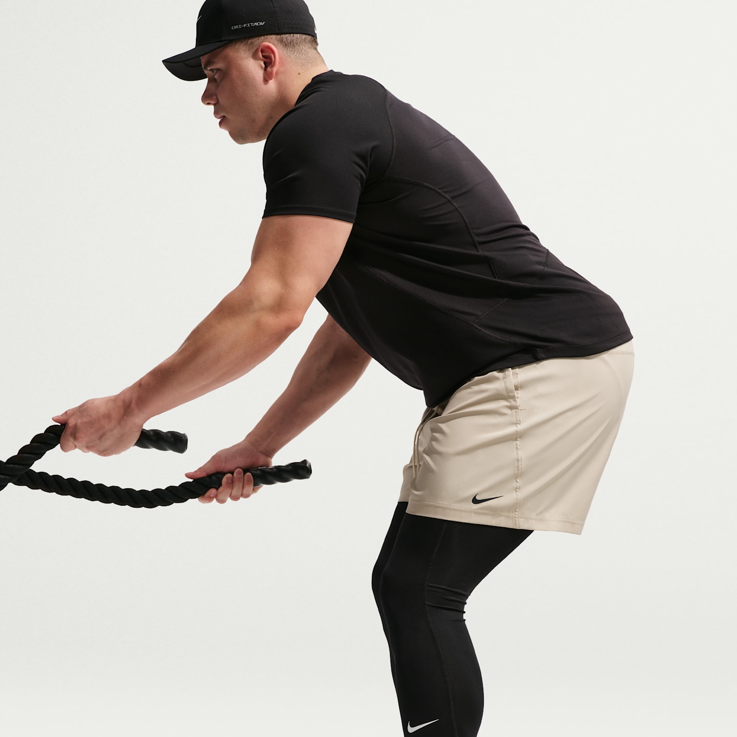 Мужские брюки Nike Pro Men's Dri-FIT Fitness Tights — фото 10