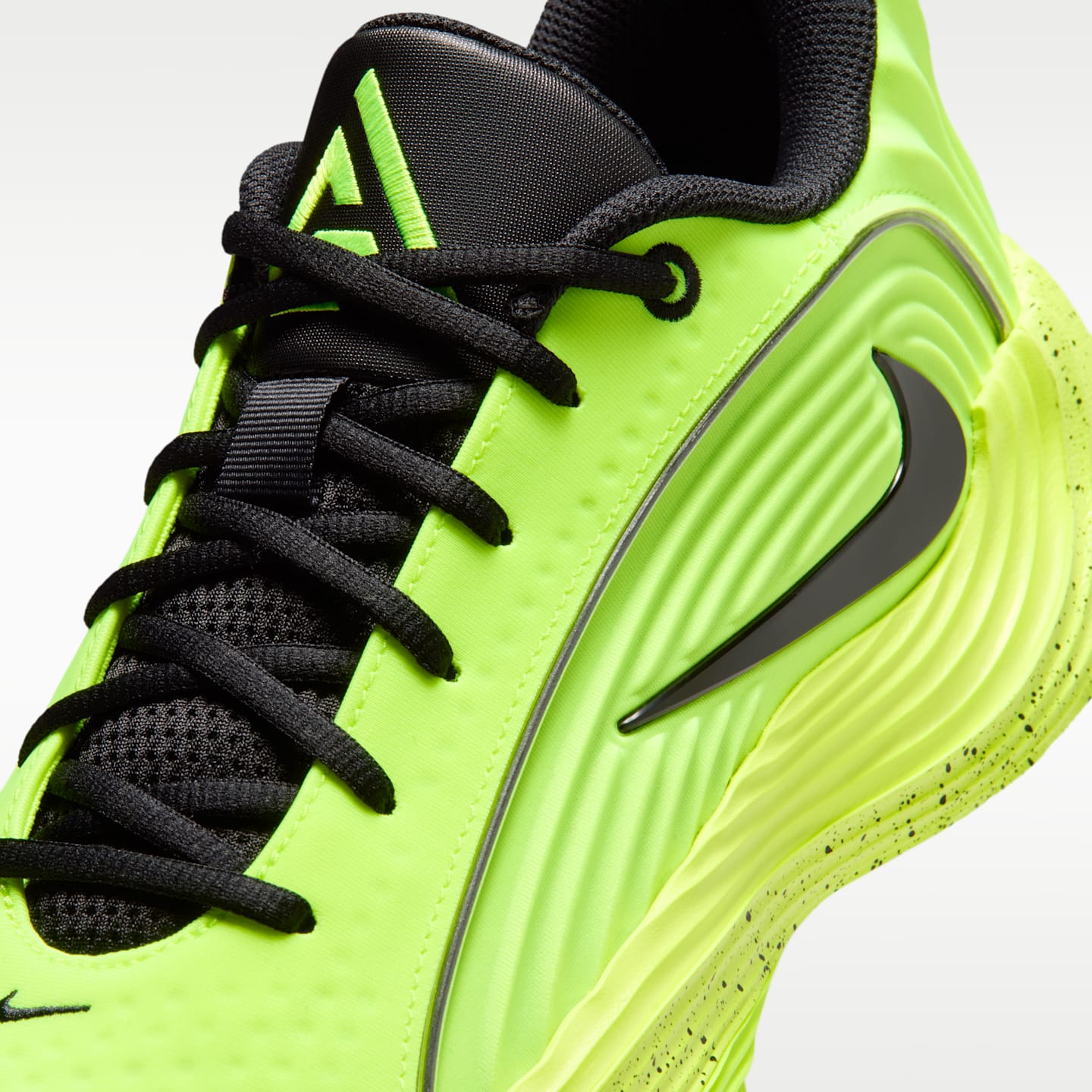Мужские кроссовки Nike Giannis Immortality 5 Basketball Shoes — фото 7