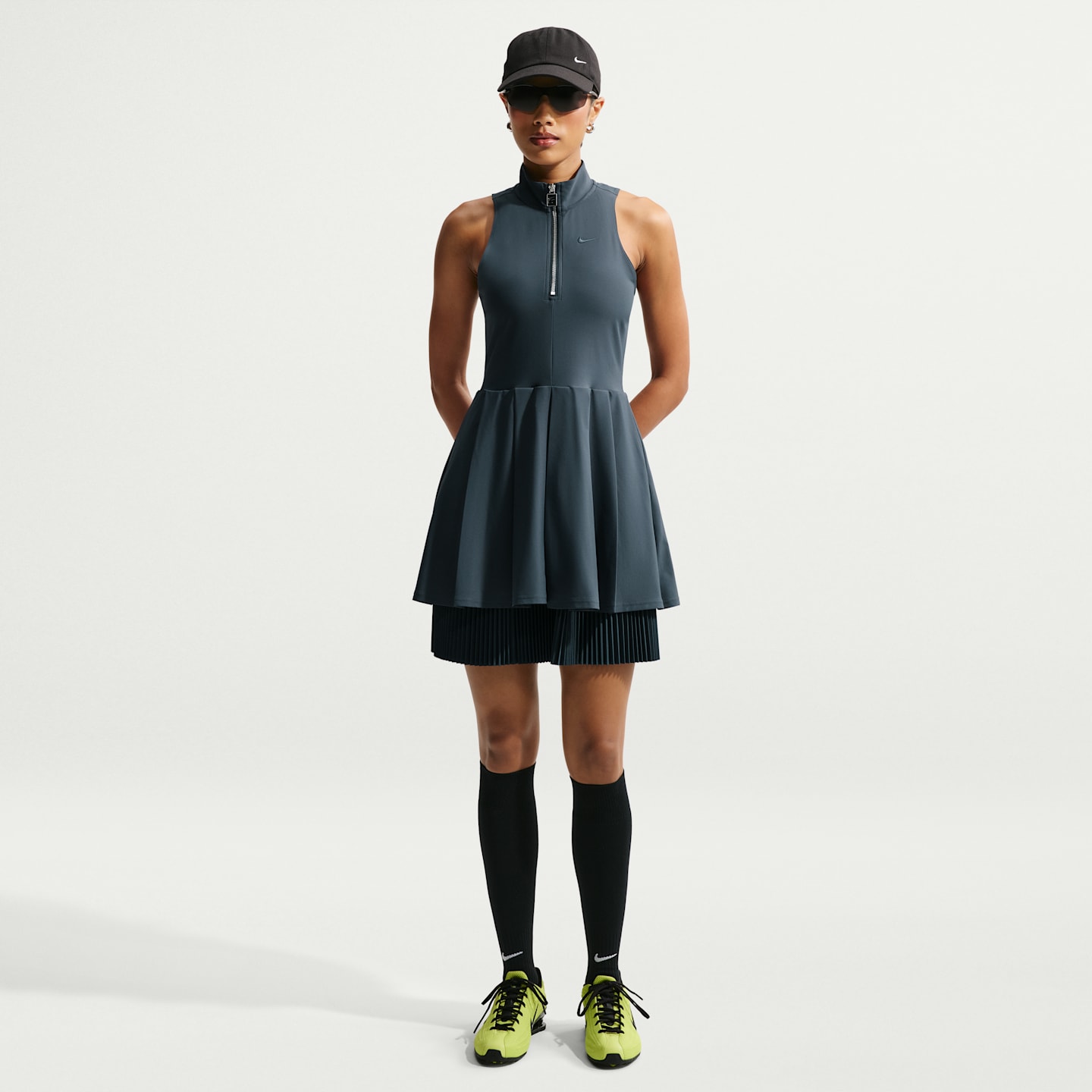 Женские платья Nike Naomi Osaka Women's Tight Dress — фото 1