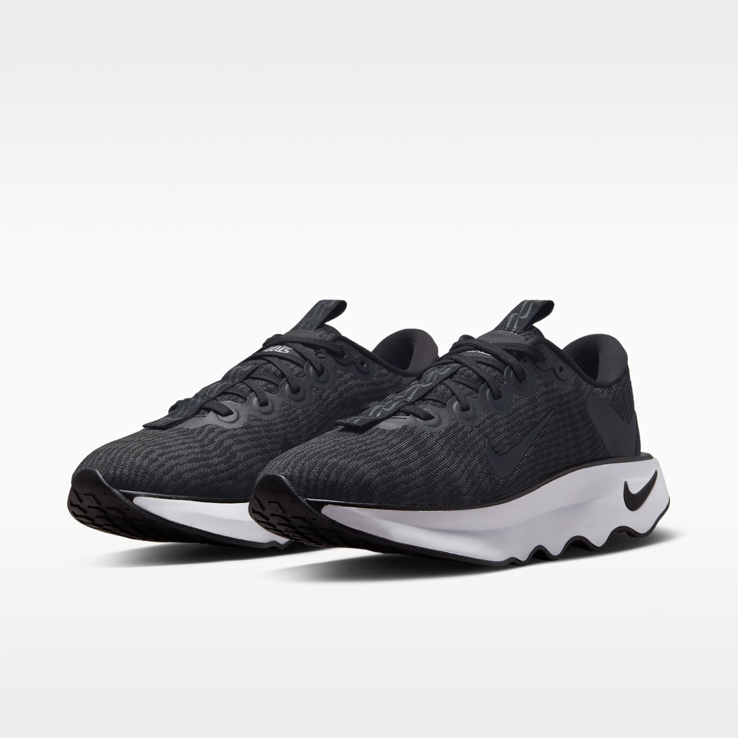 Женские кроссовки Nike Motiva Women's Walking Shoes — фото 6